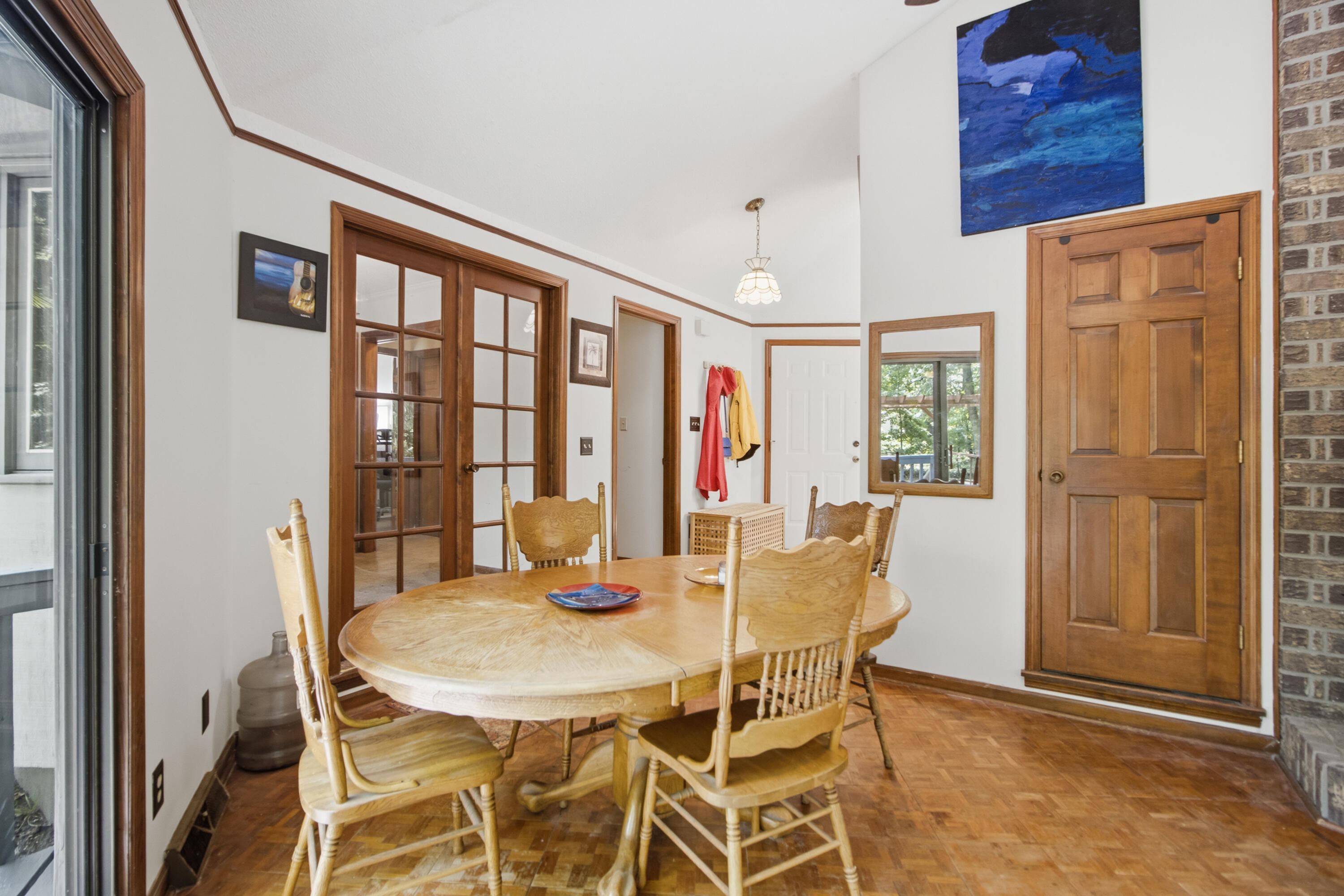 114 Poplar Circle
