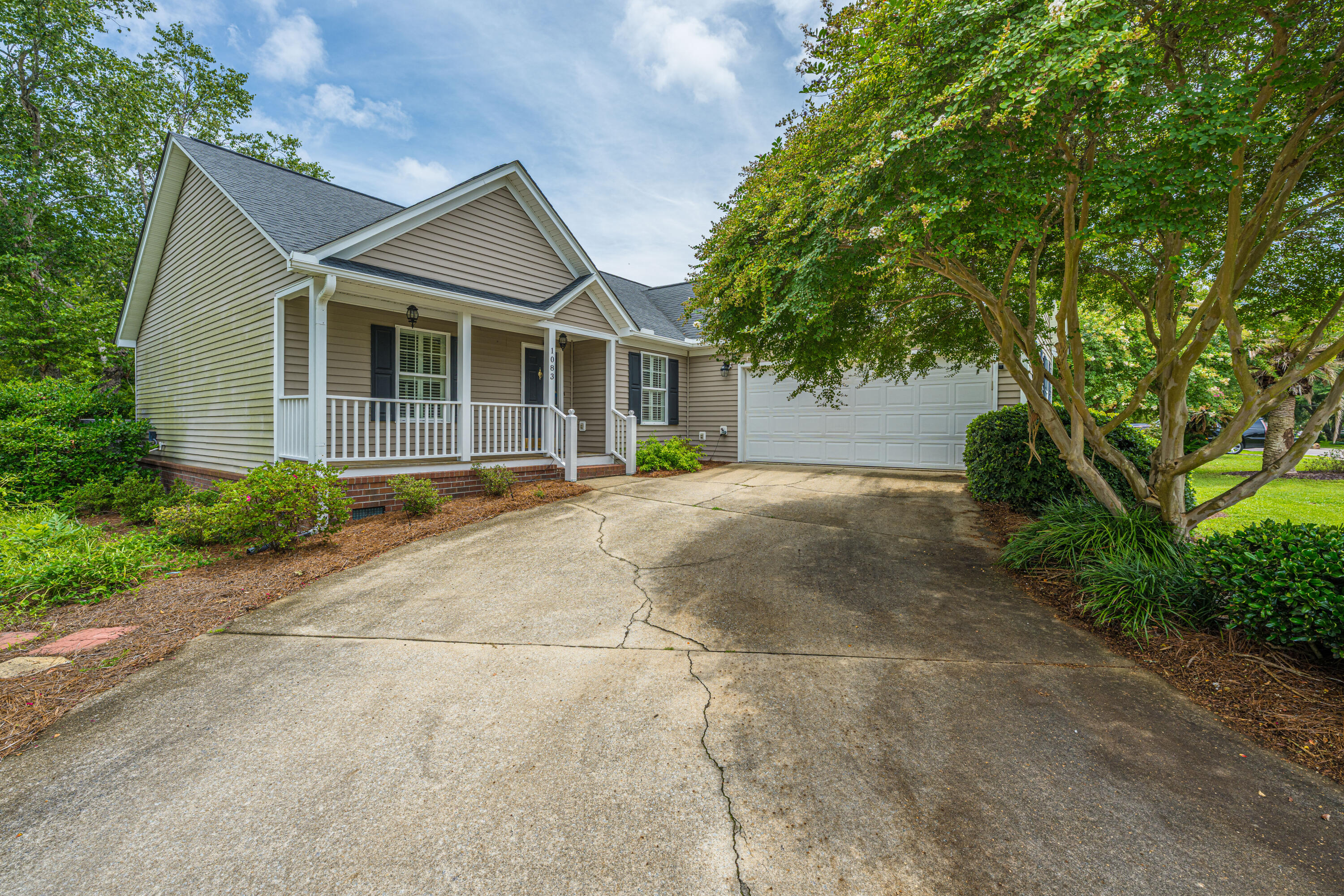 1083 Wayfarer Lane