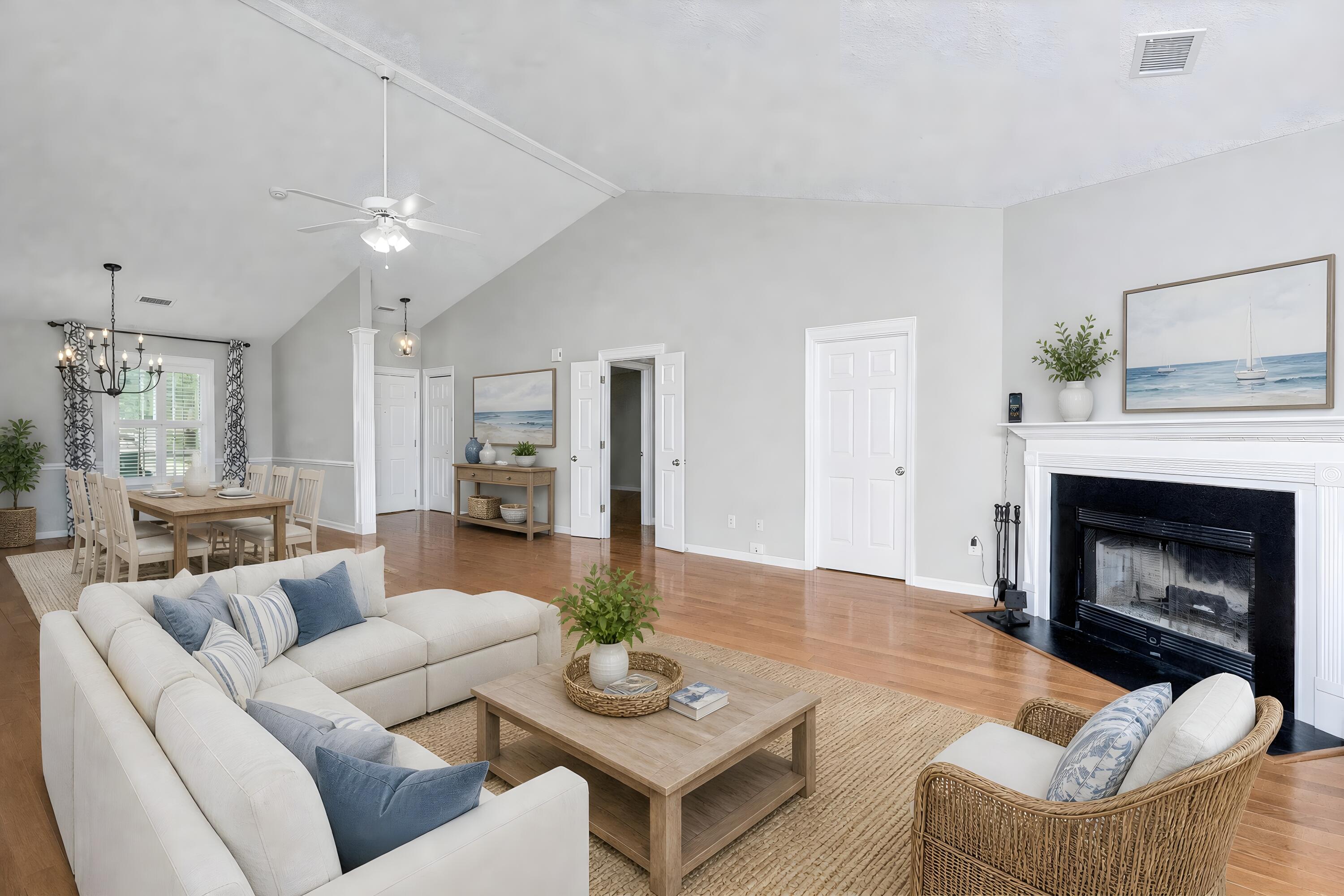 1083 Wayfarer Lane