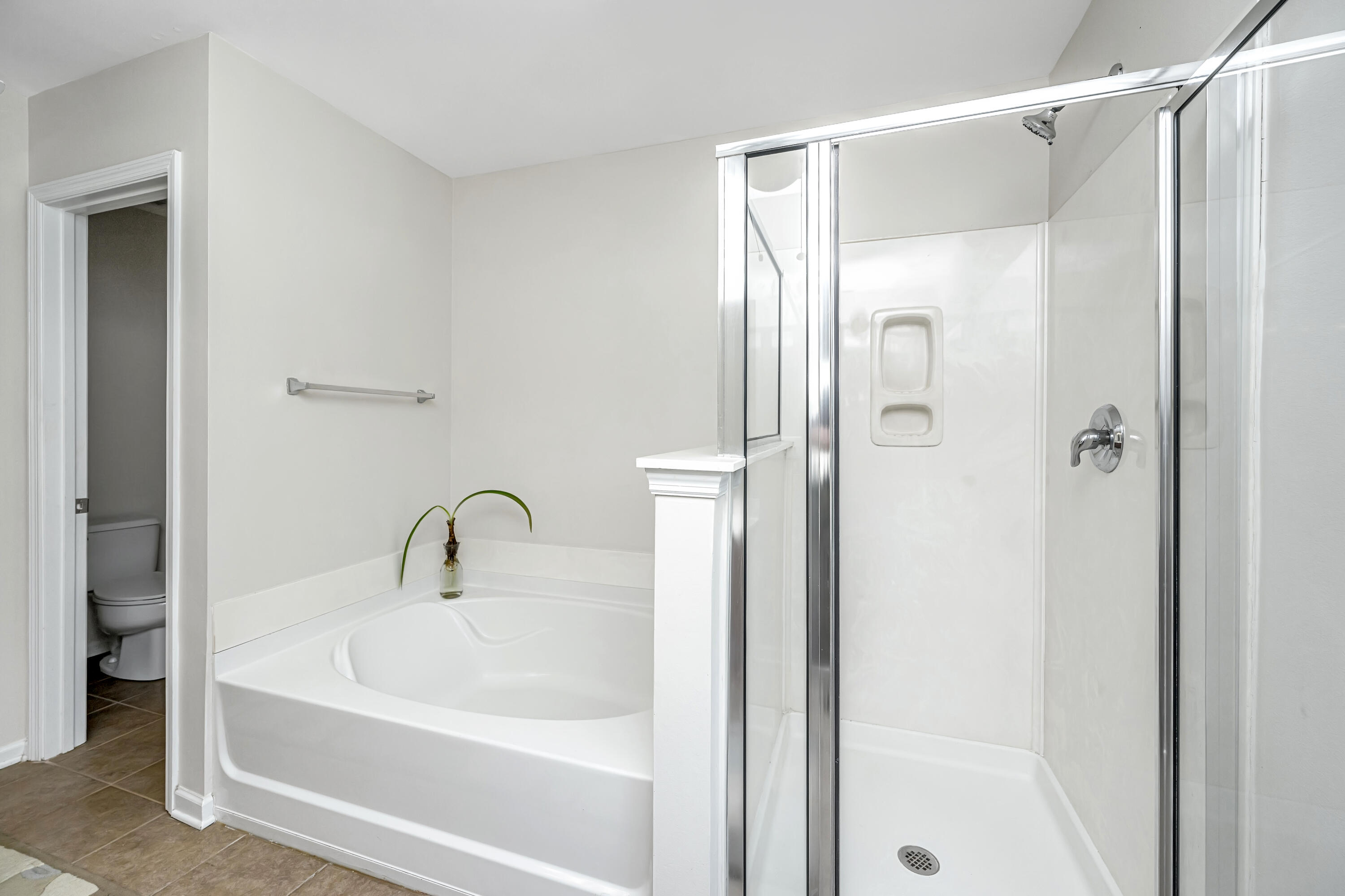 1113 Santa Elena Way