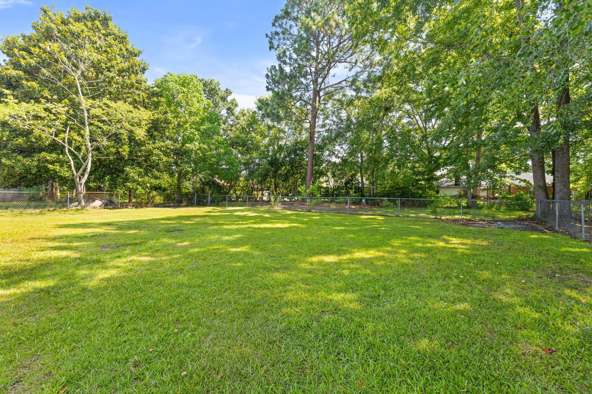 1304 Hampton Drive