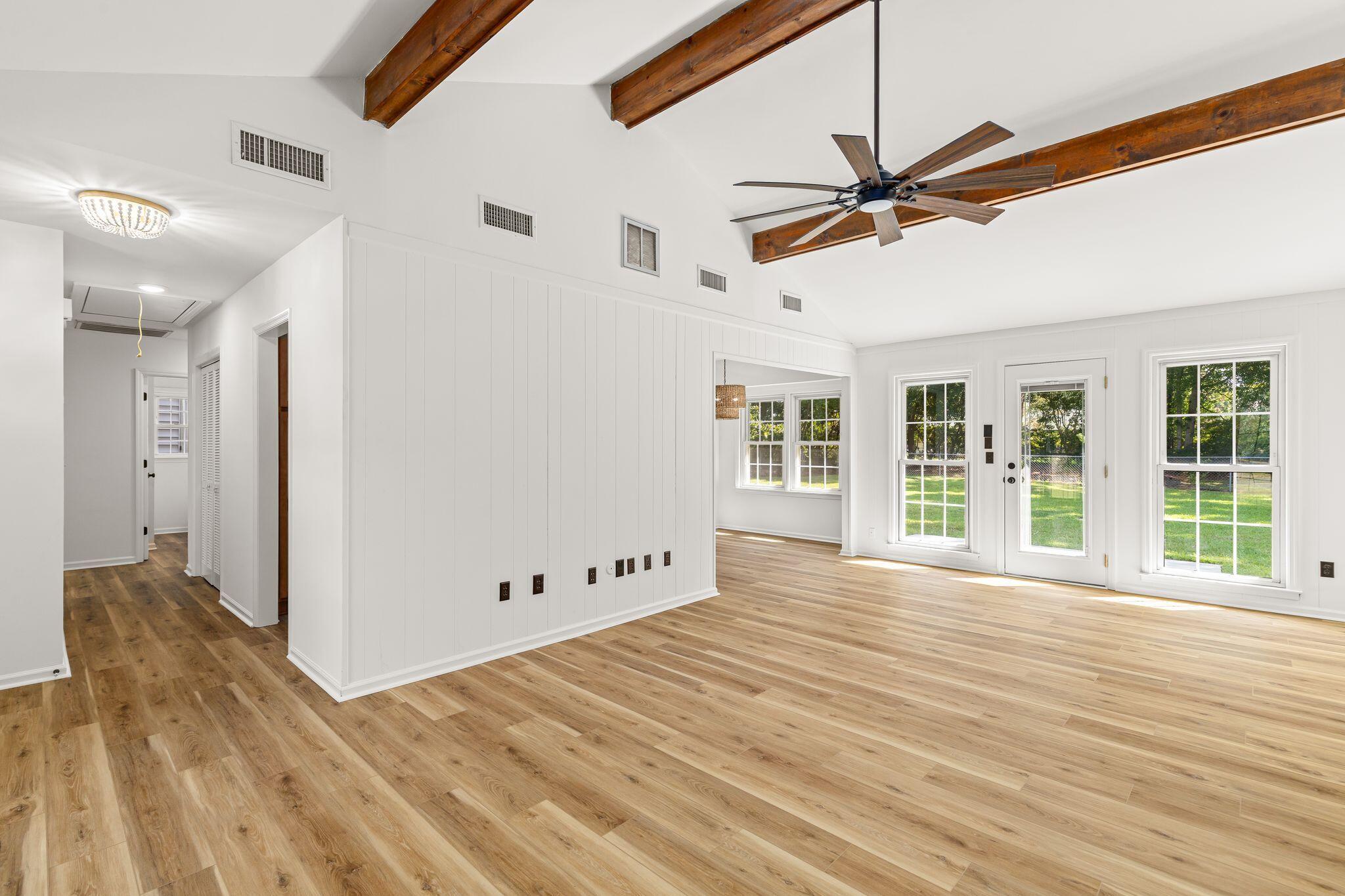 1304 Hampton Drive