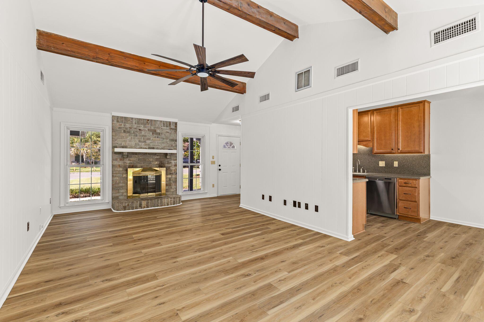 1304 Hampton Drive