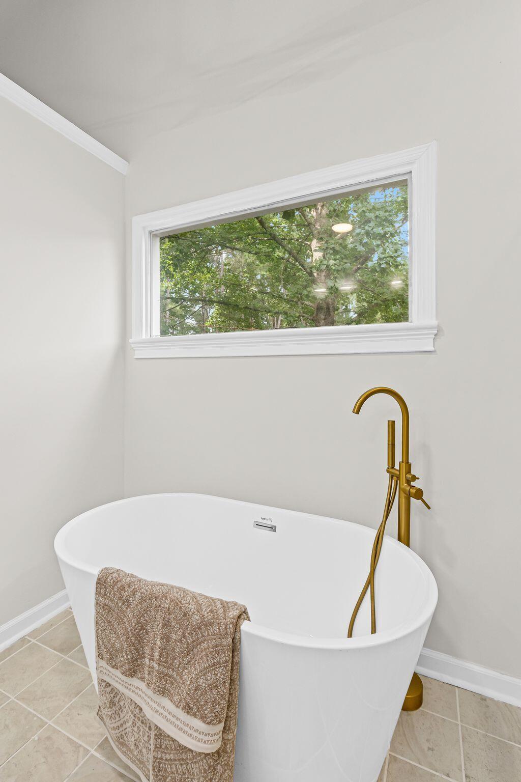 103 Kitridge Point