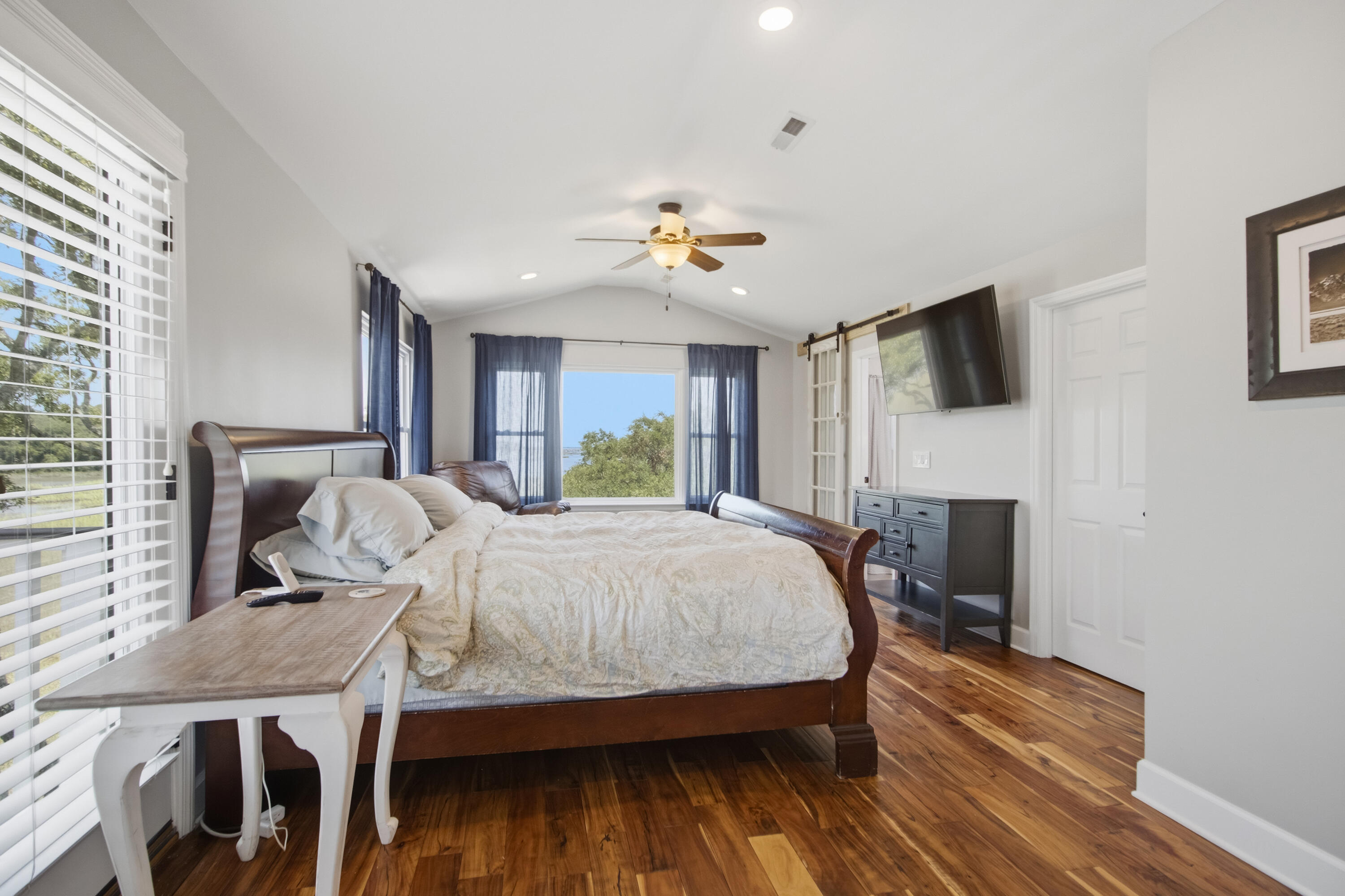 1463 Harborsun Drive
