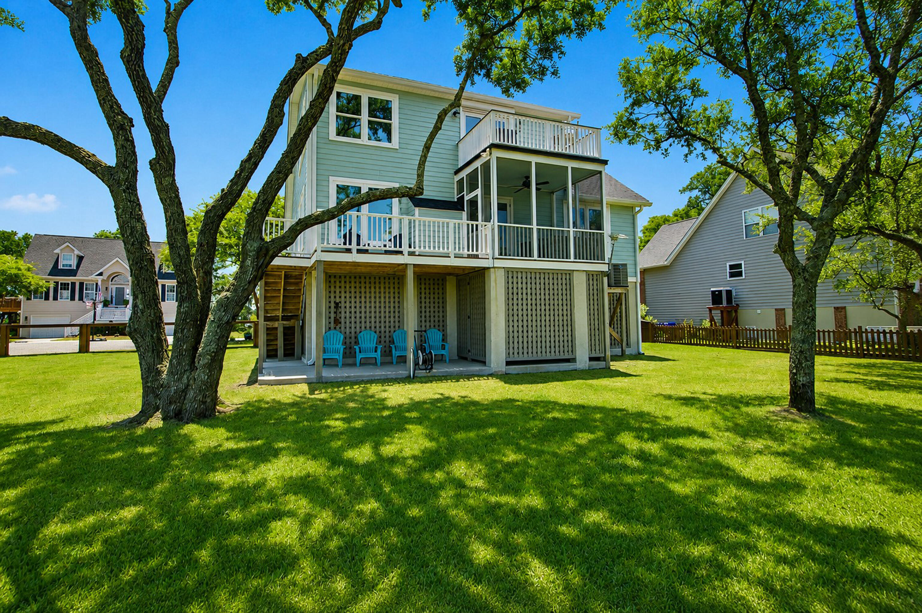 1463 Harborsun Drive