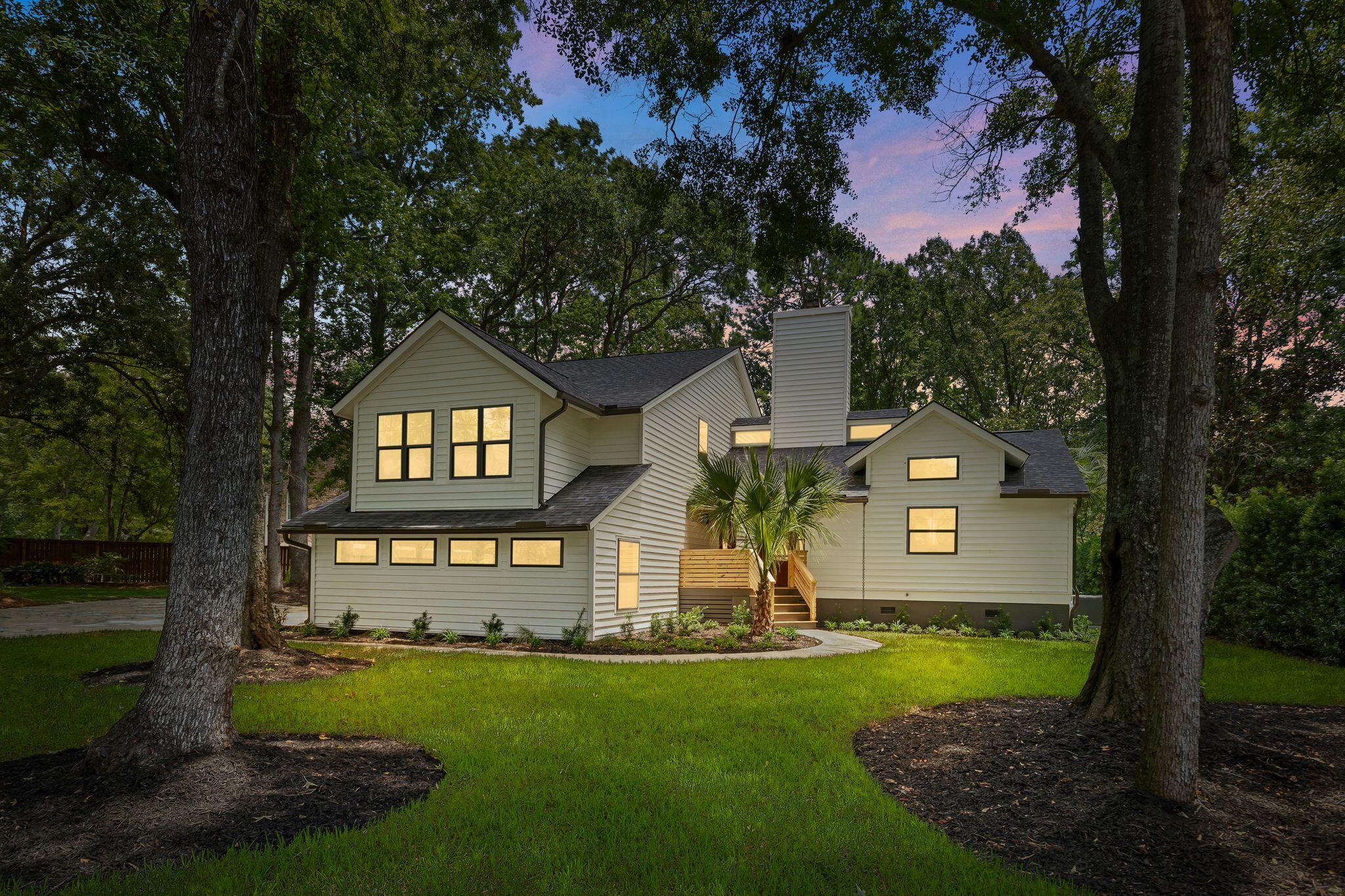 1134 Greenview Lane