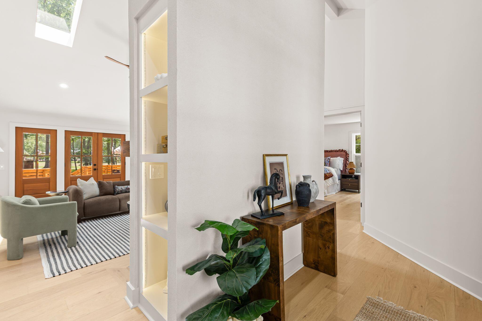 1134 Greenview Lane