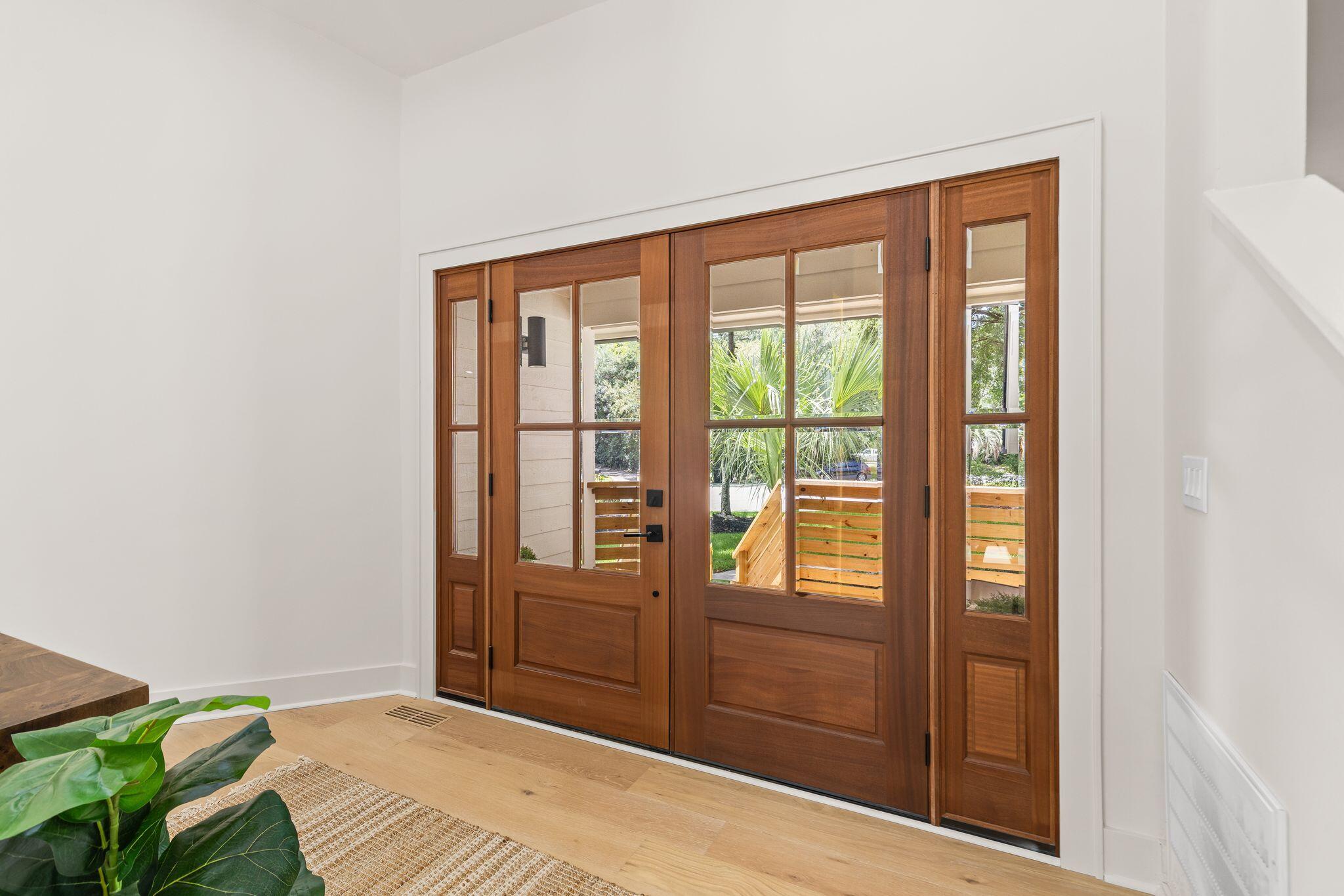1134 Greenview Lane