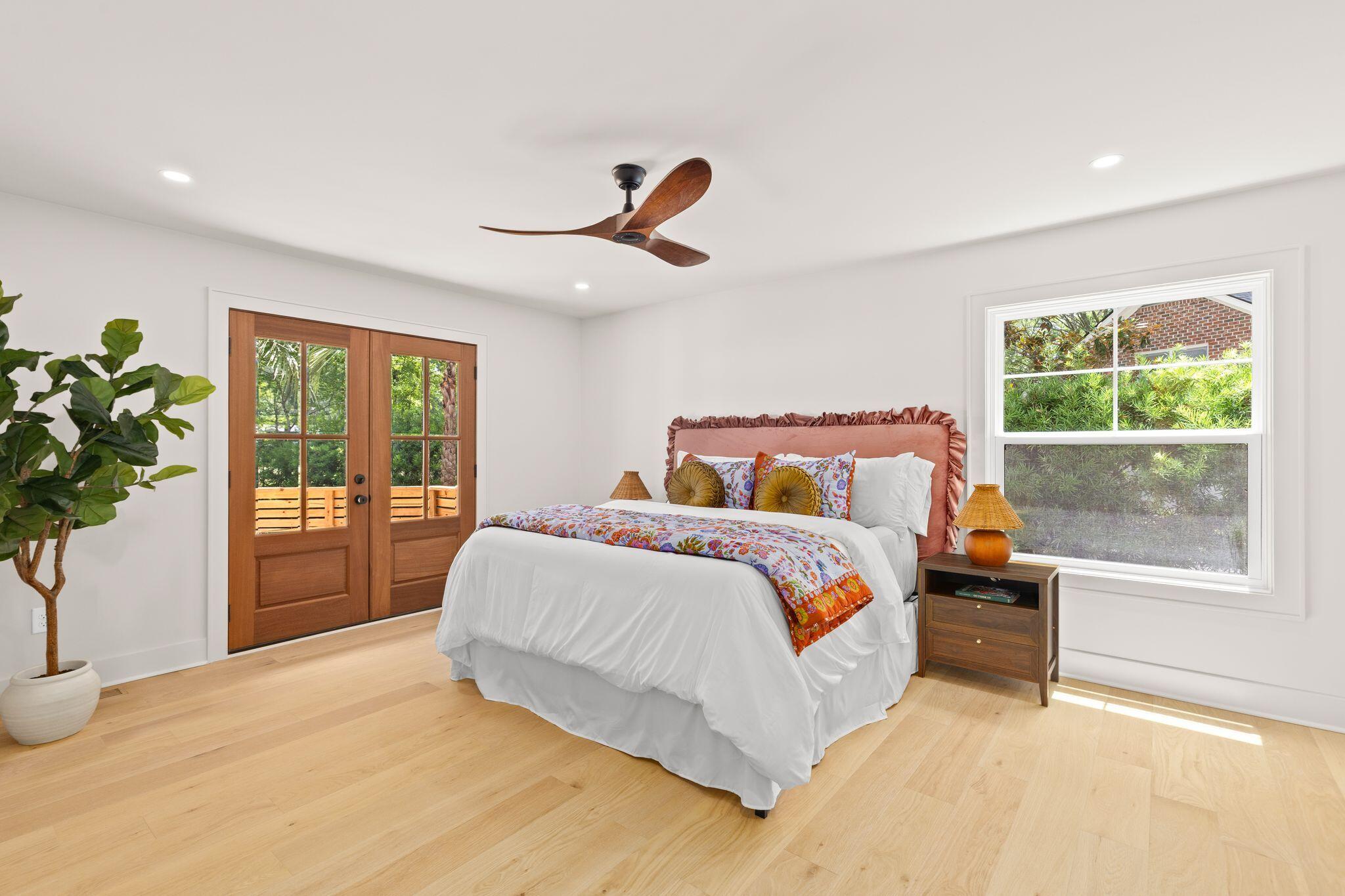 1134 Greenview Lane