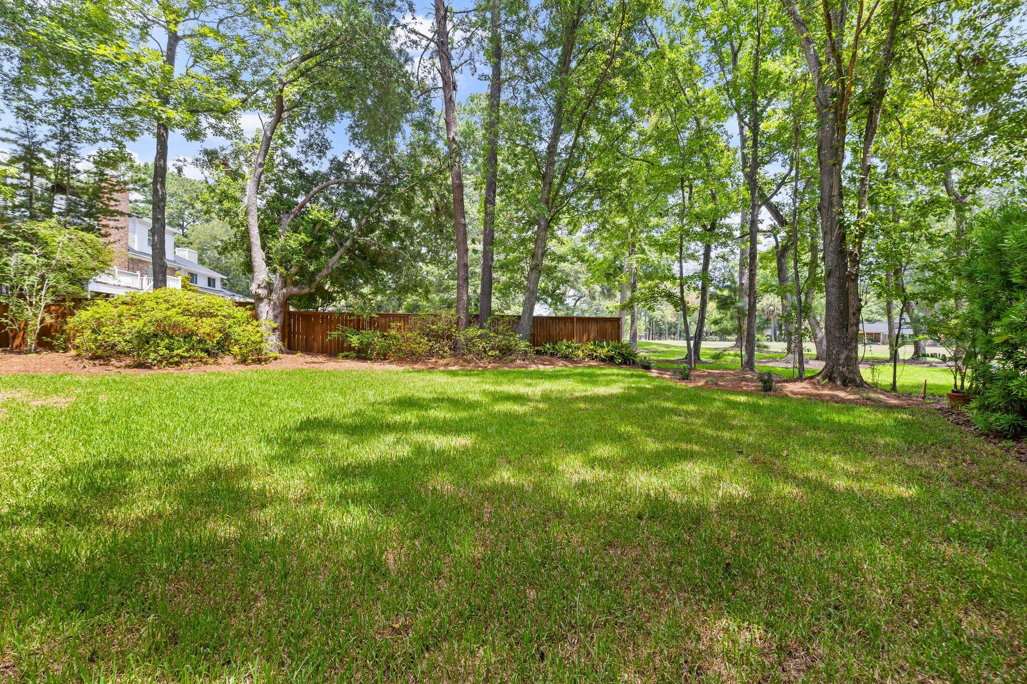 1134 Greenview Lane