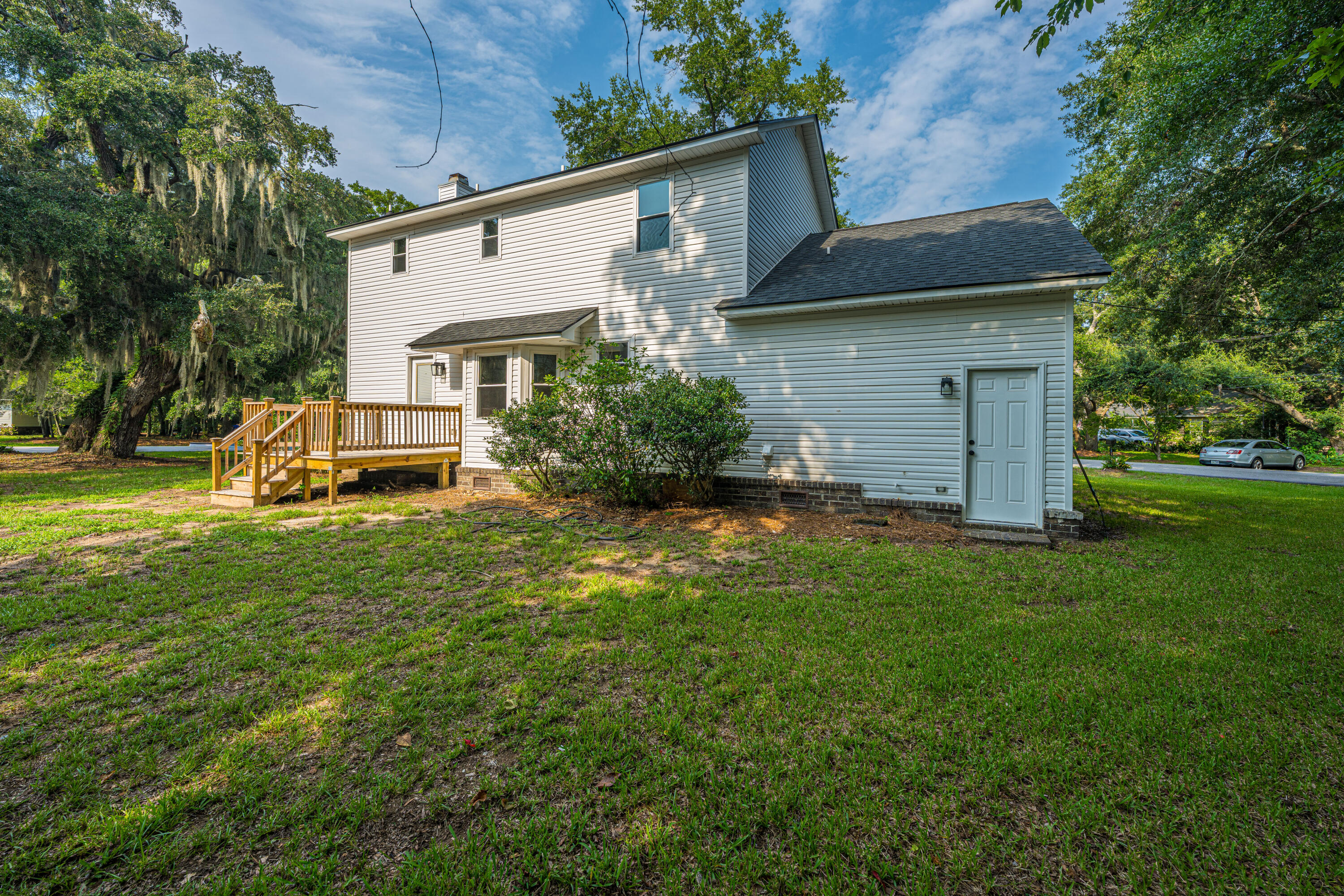 728 Gilmore Court