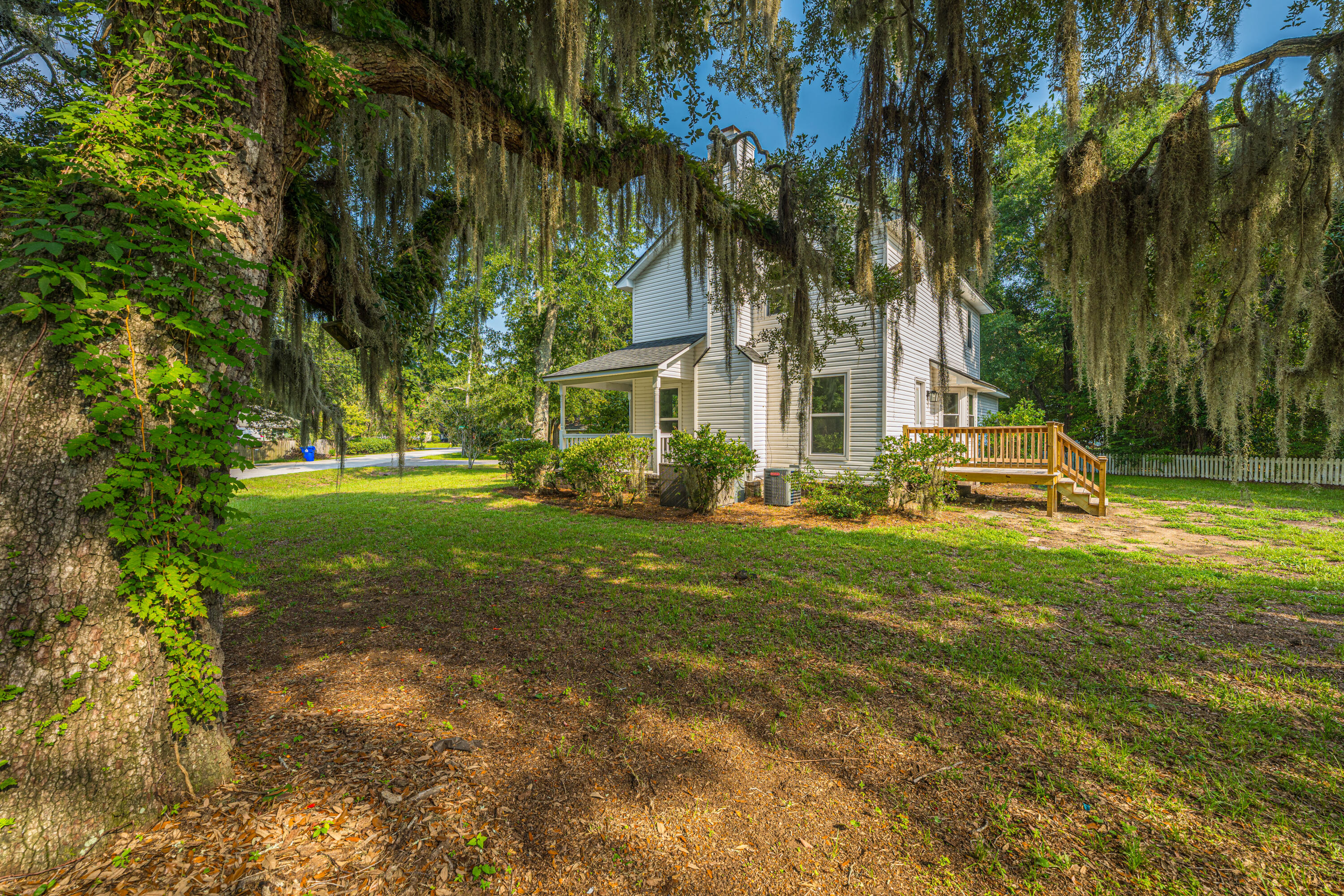 728 Gilmore Court