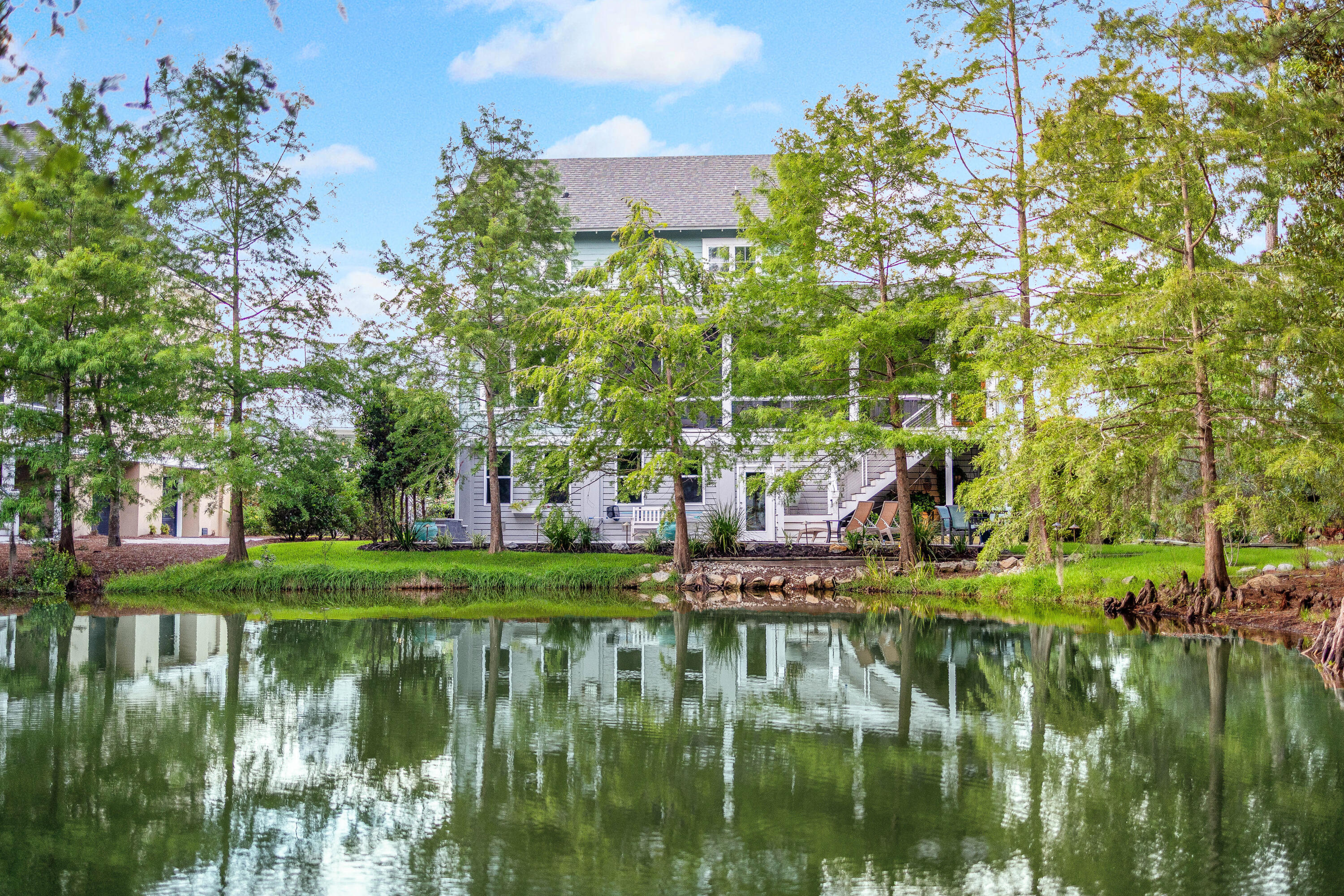 1585 John Fenwick Lane