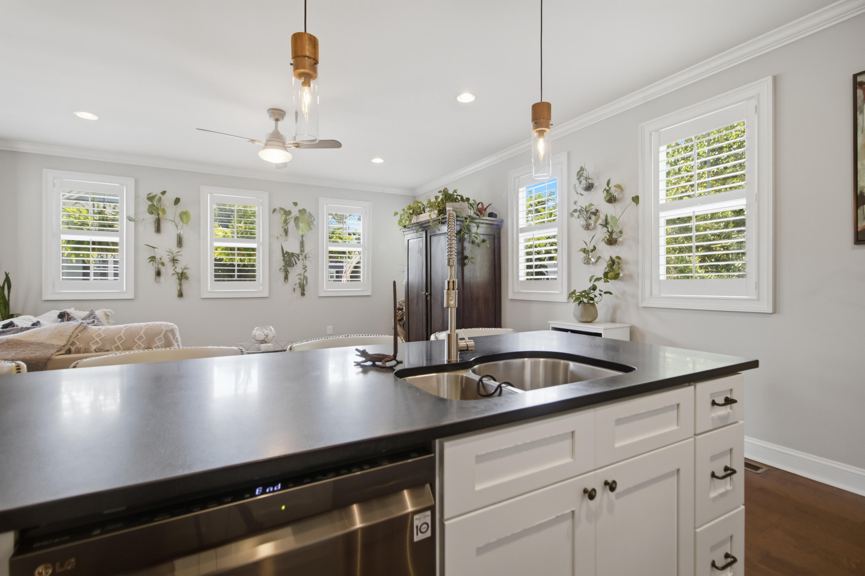 5138 Hyde Park Village Lane