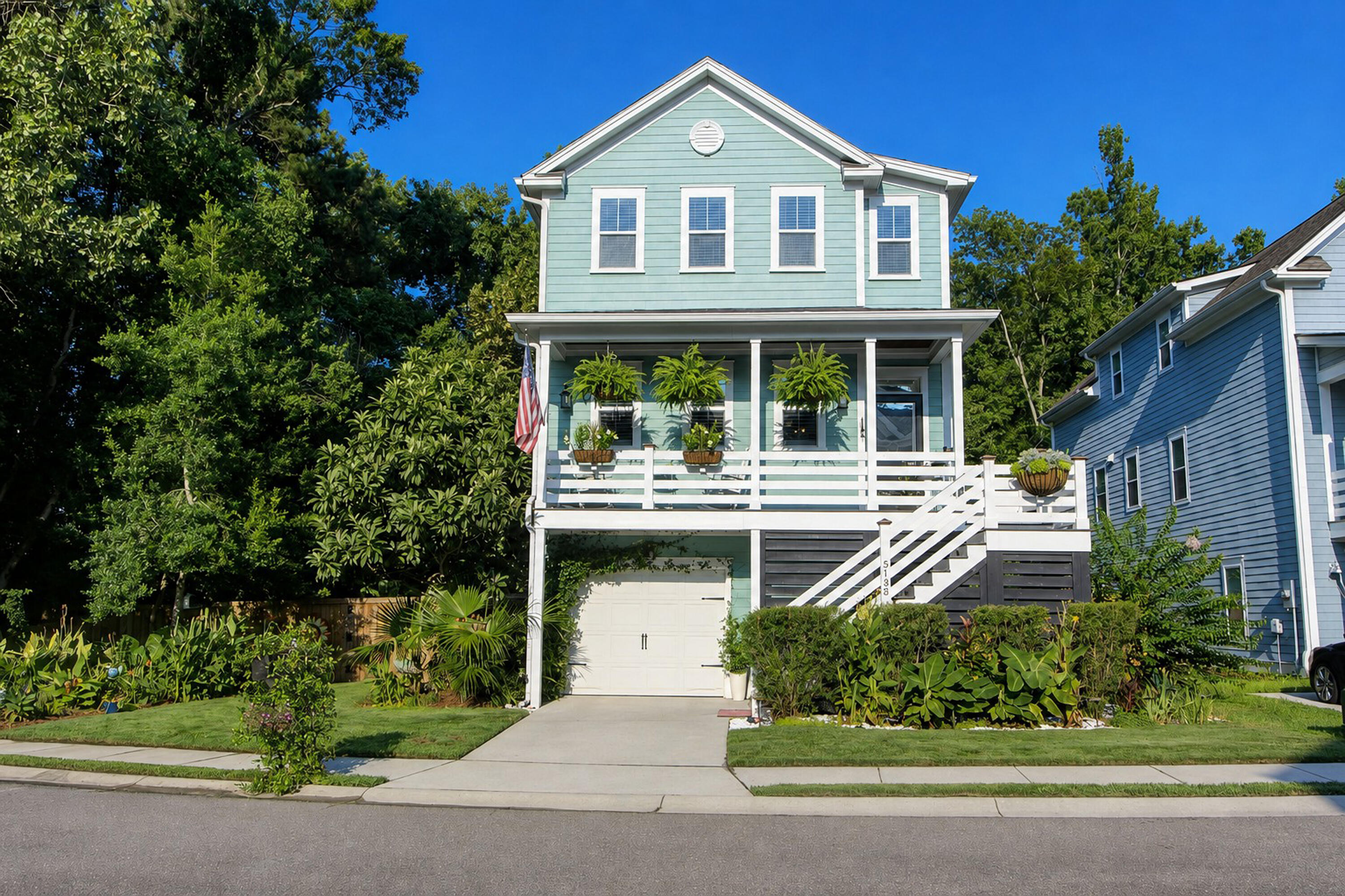 5138 Hyde Park Village Lane