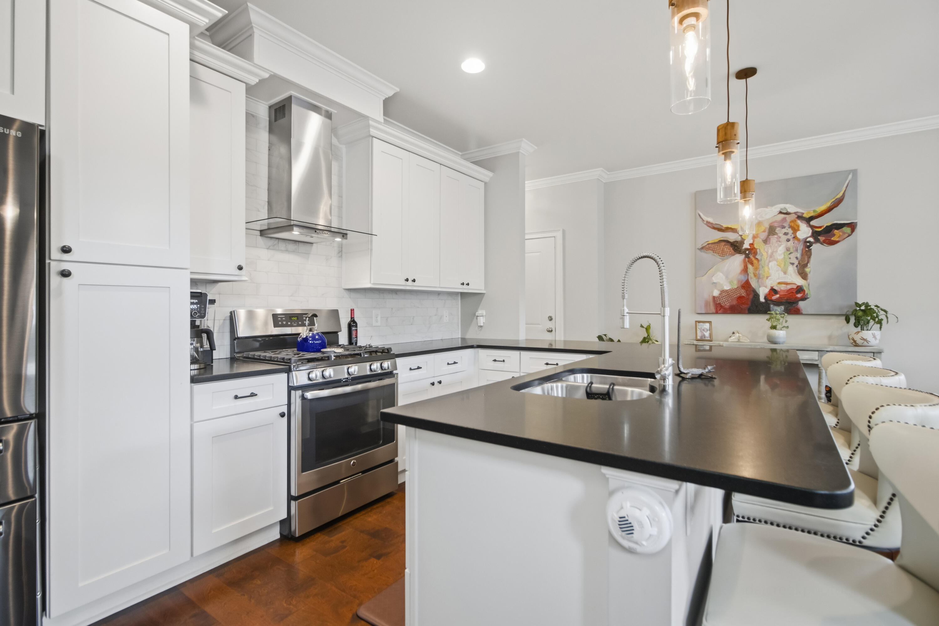 5138 Hyde Park Village Lane