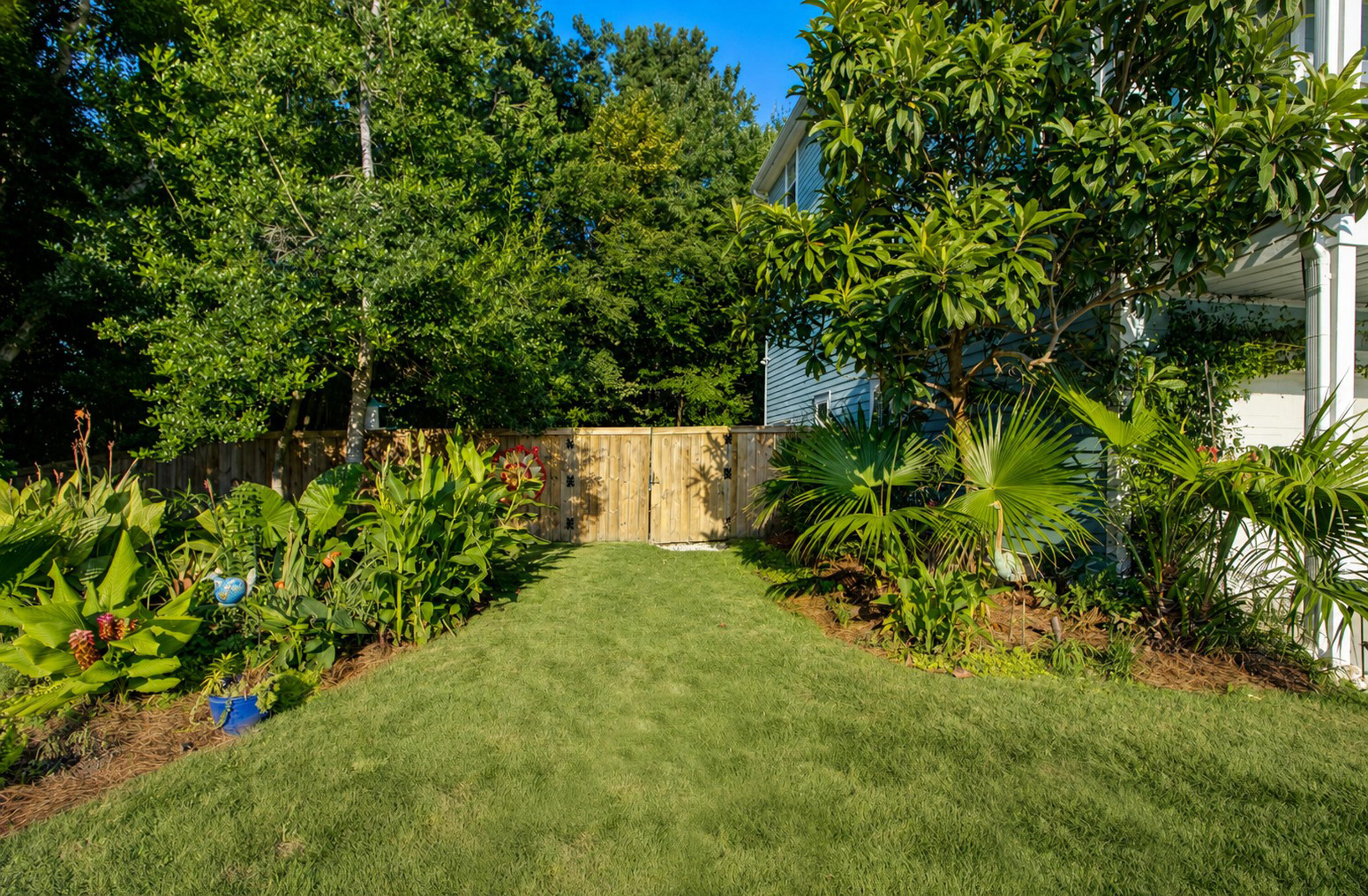 5138 Hyde Park Village Lane