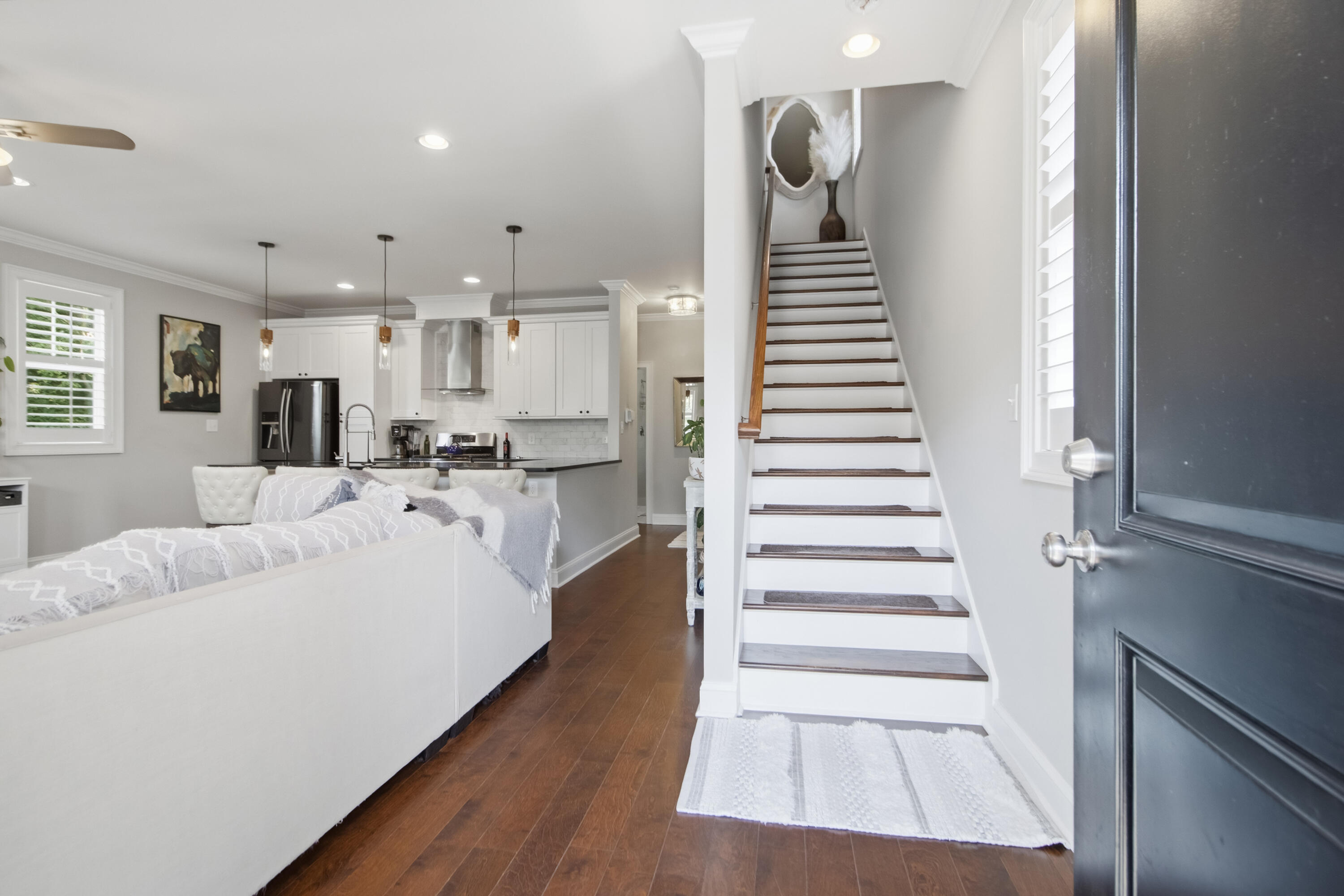 5138 Hyde Park Village Lane