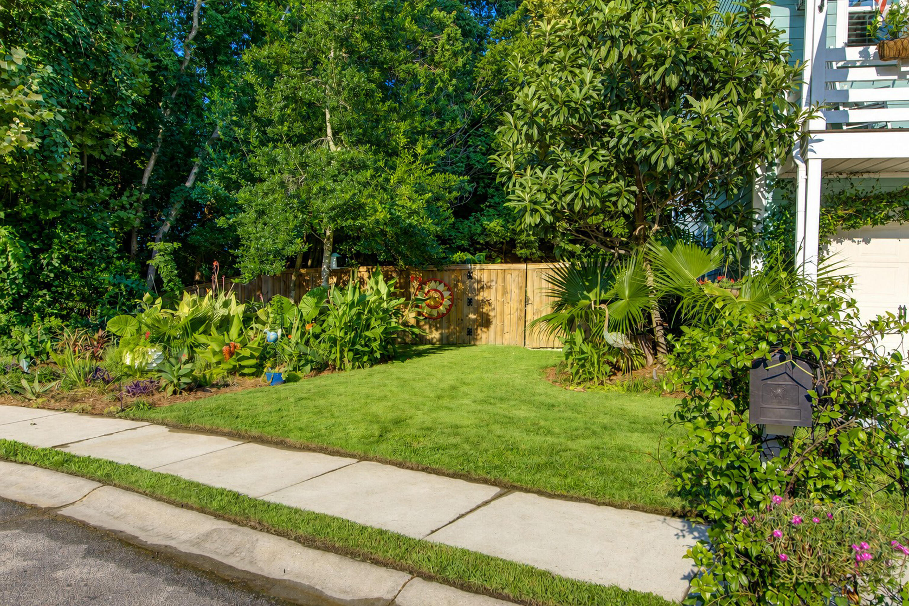 5138 Hyde Park Village Lane