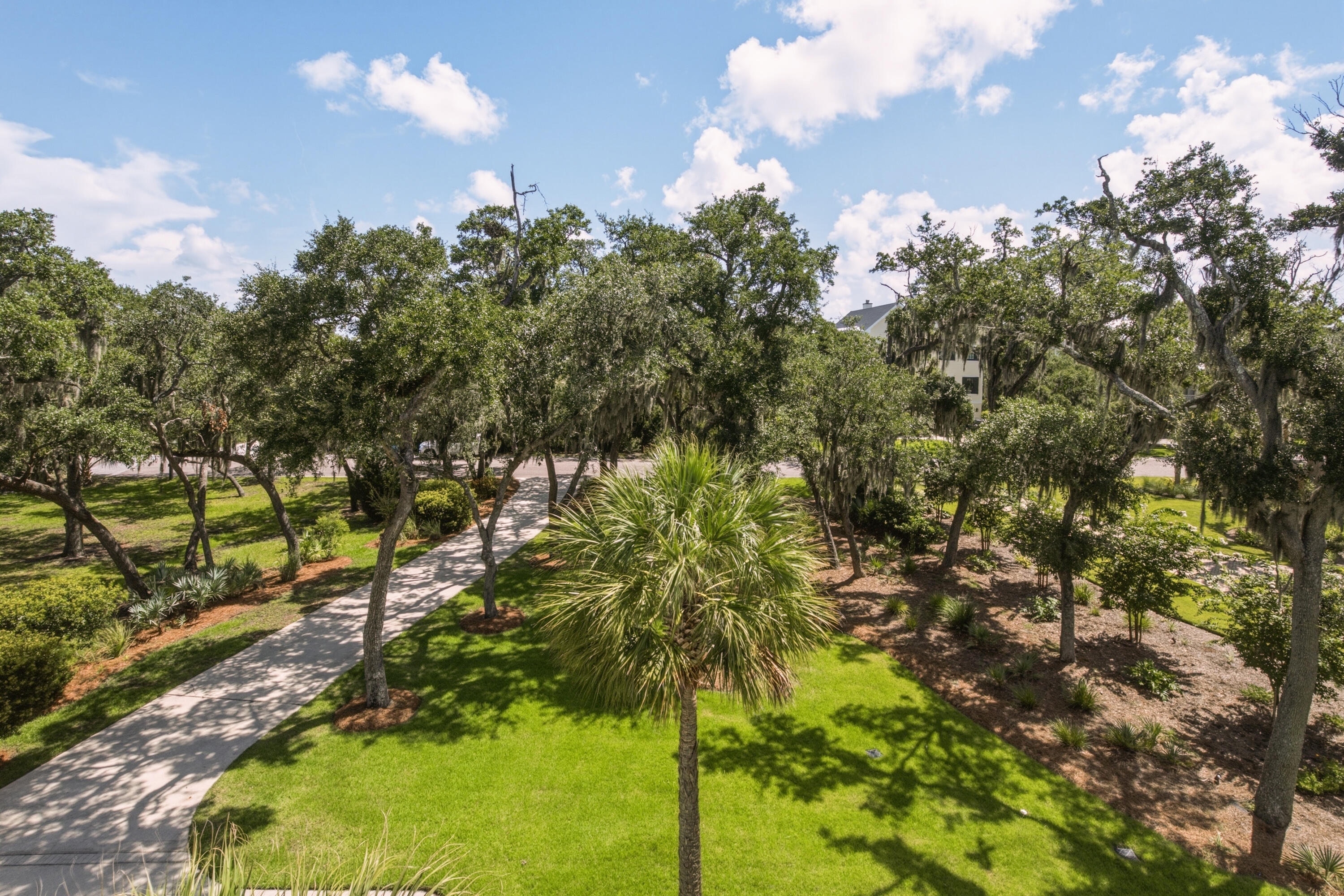 1853 Headquarters Plantation Drive