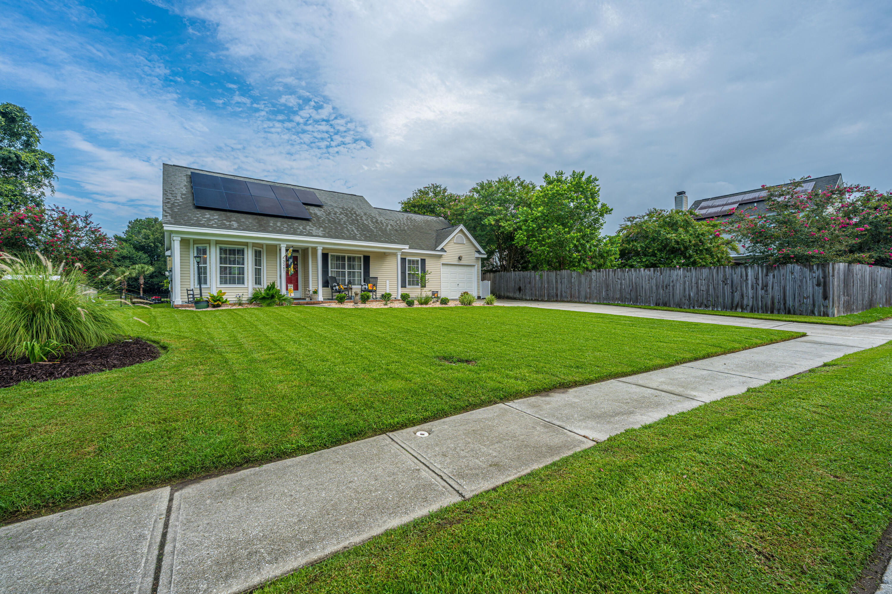 3247 Middleburry Lane