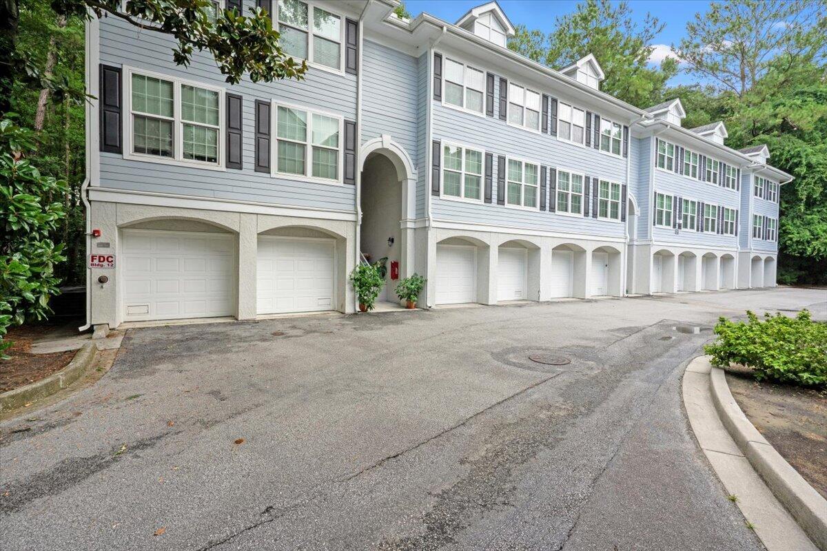 60 Fenwick Hall Allee # 1214