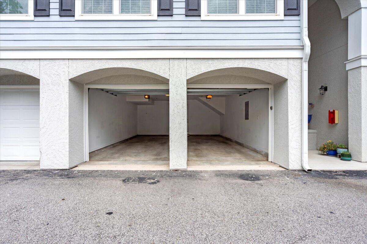 60 Fenwick Hall Allee # 1214