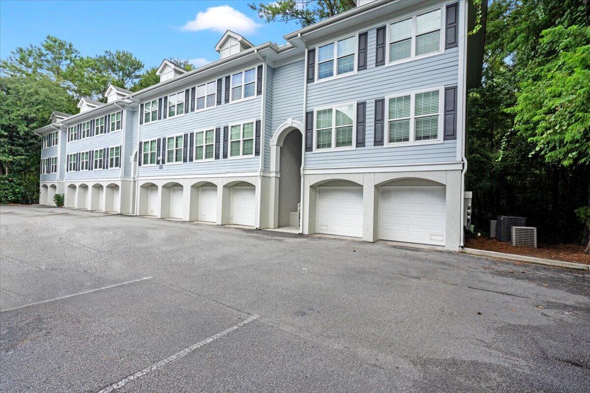 60 Fenwick Hall Allee # 1214