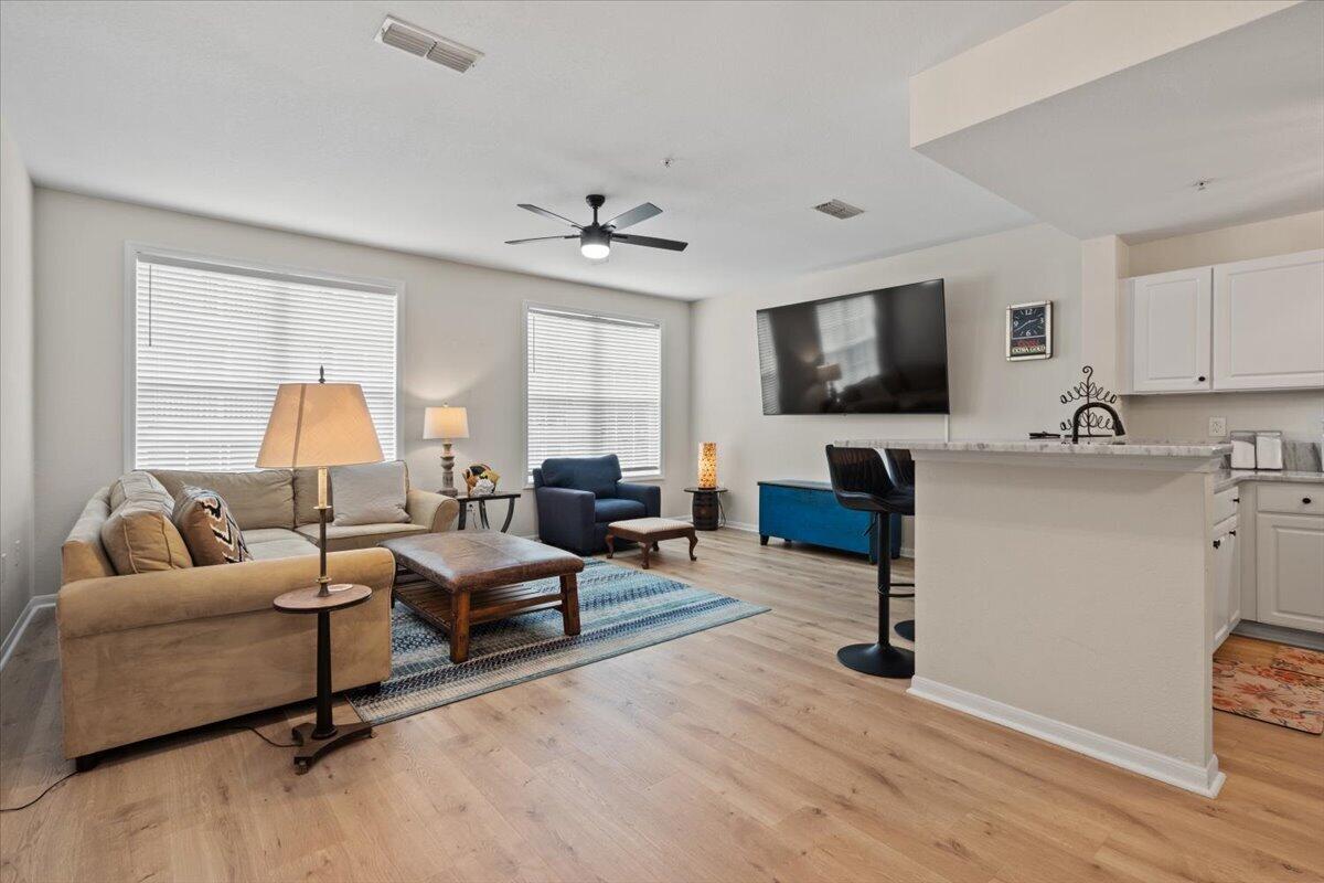 60 Fenwick Hall Allee # 1214