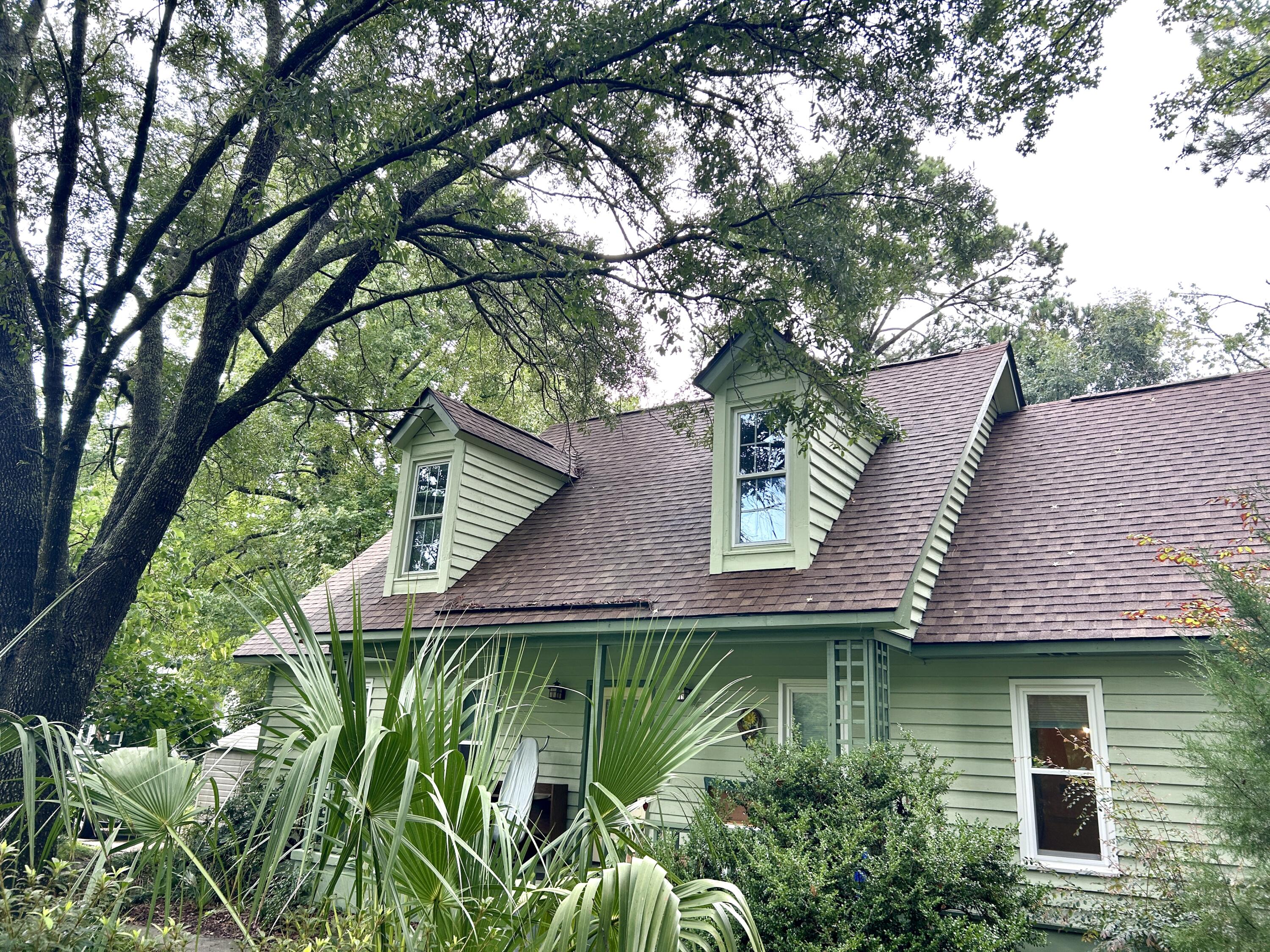 961 Mooring Drive