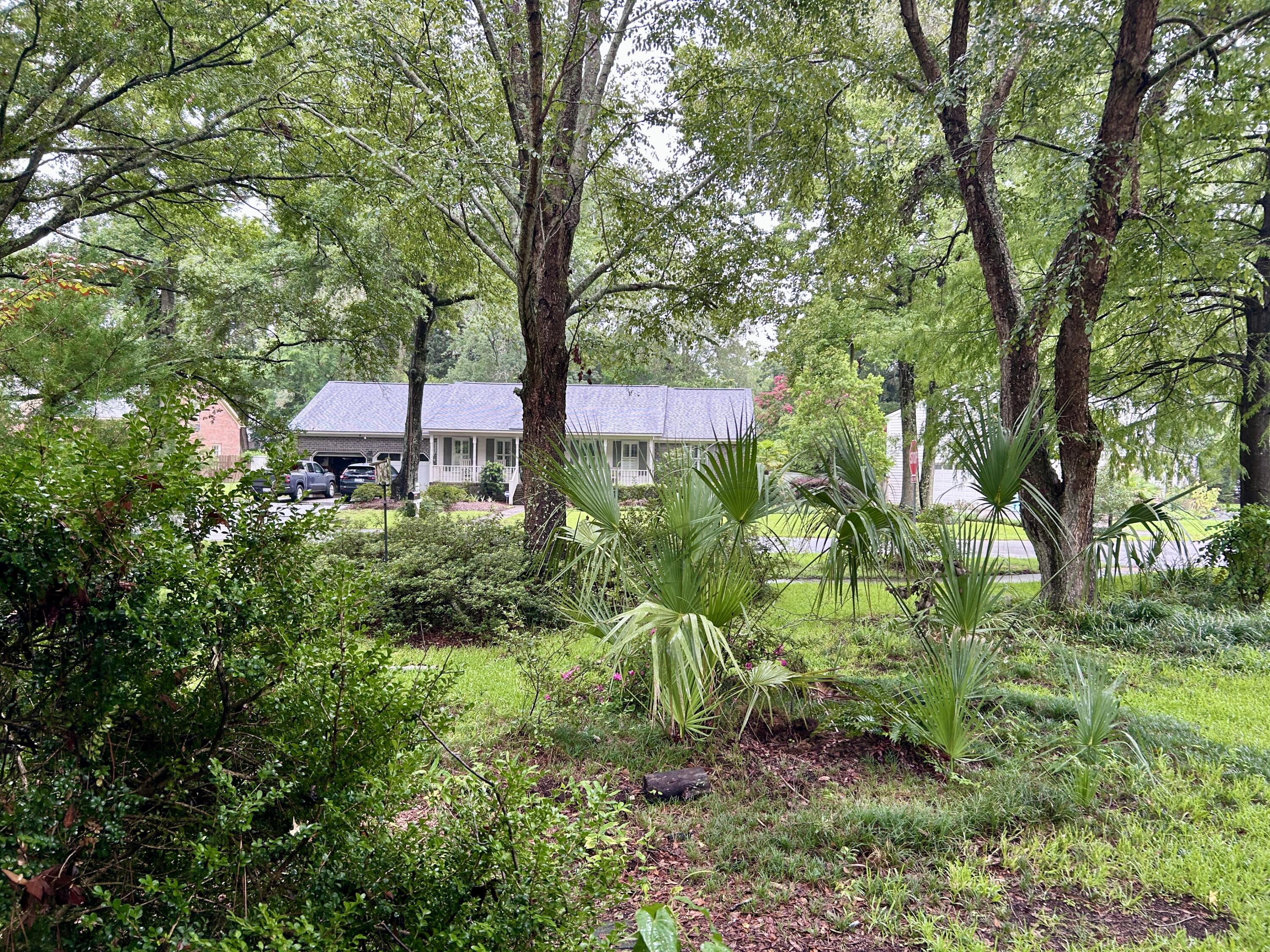 961 Mooring Drive