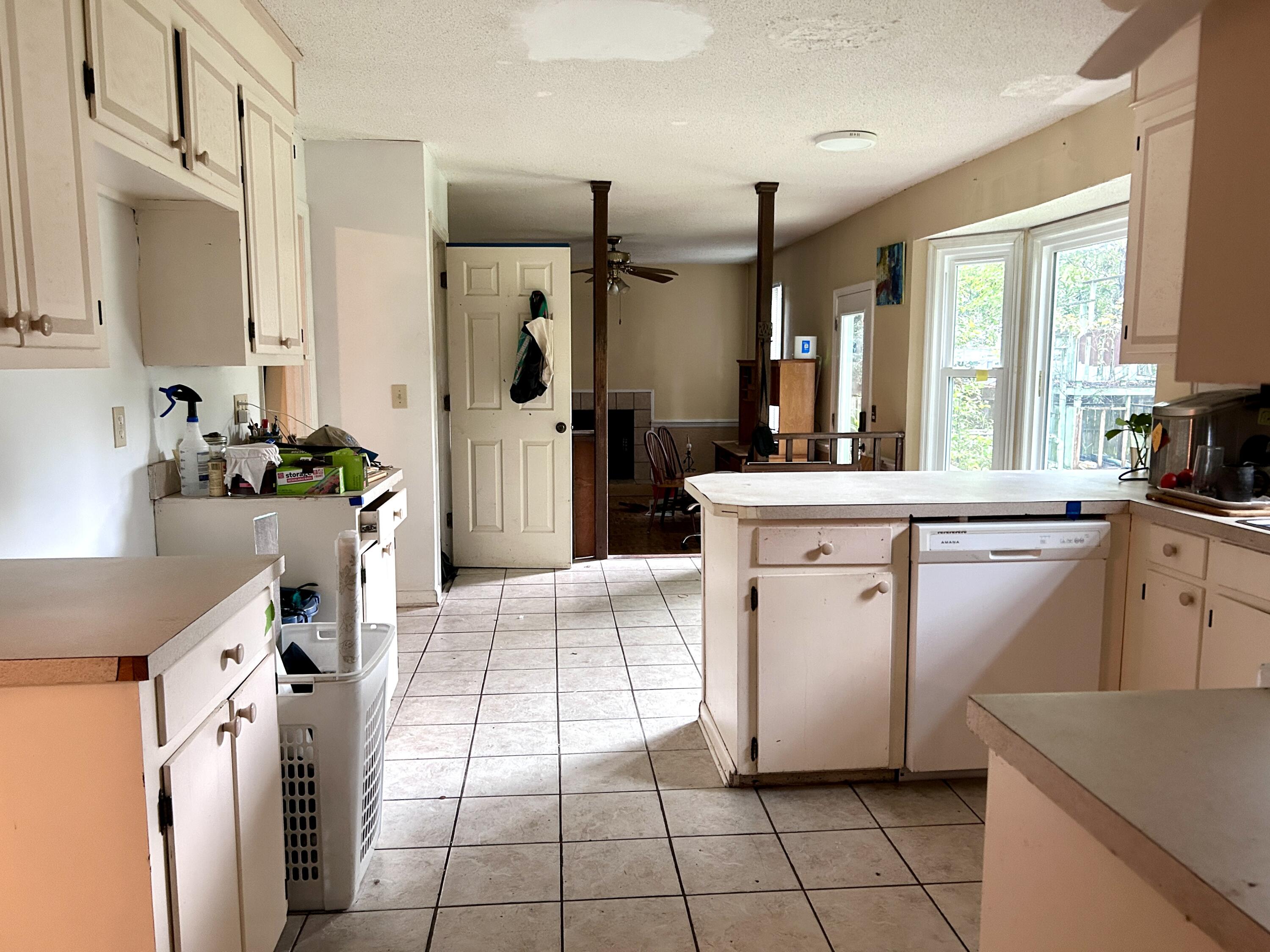 961 Mooring Drive