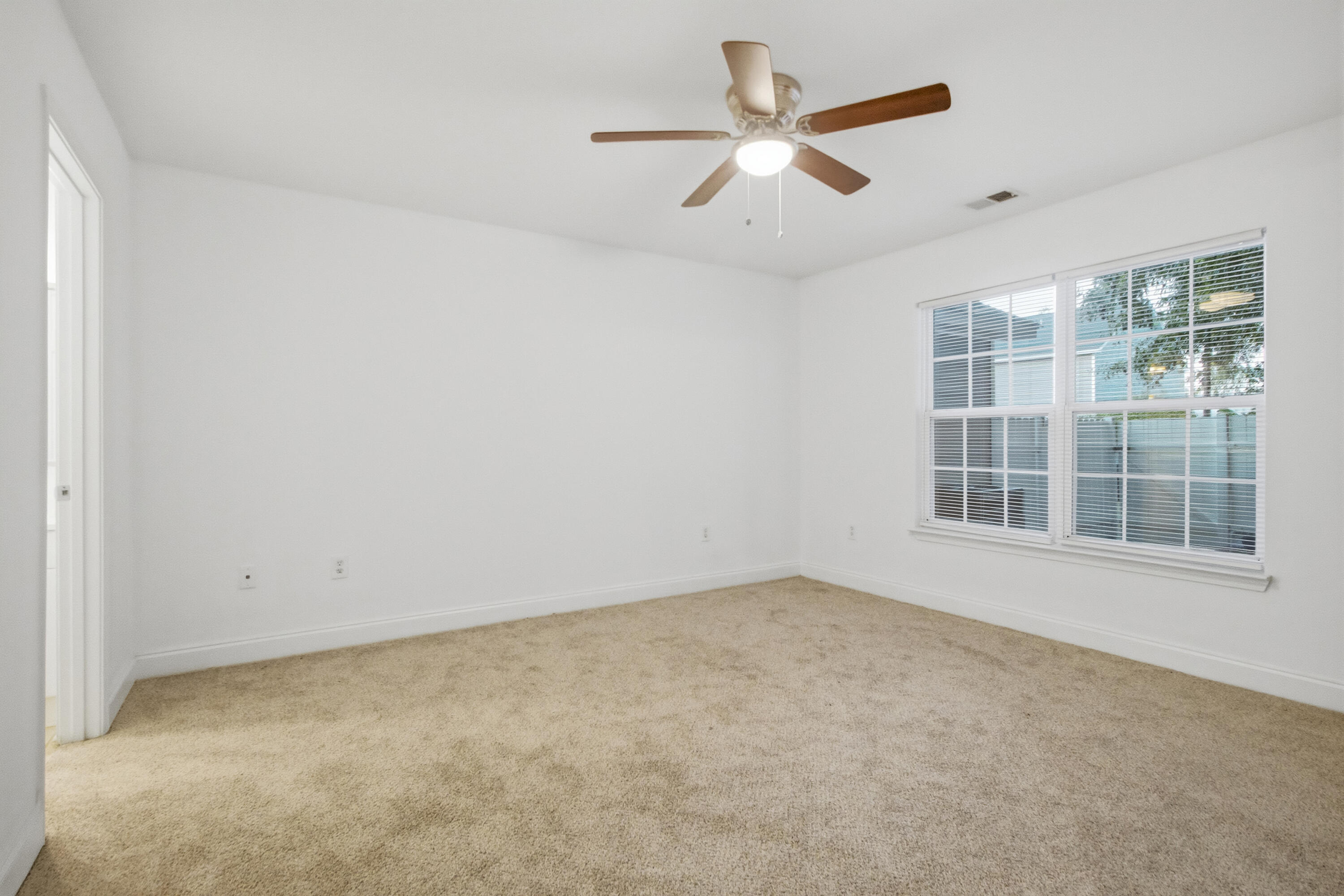 3275 Walter Drive