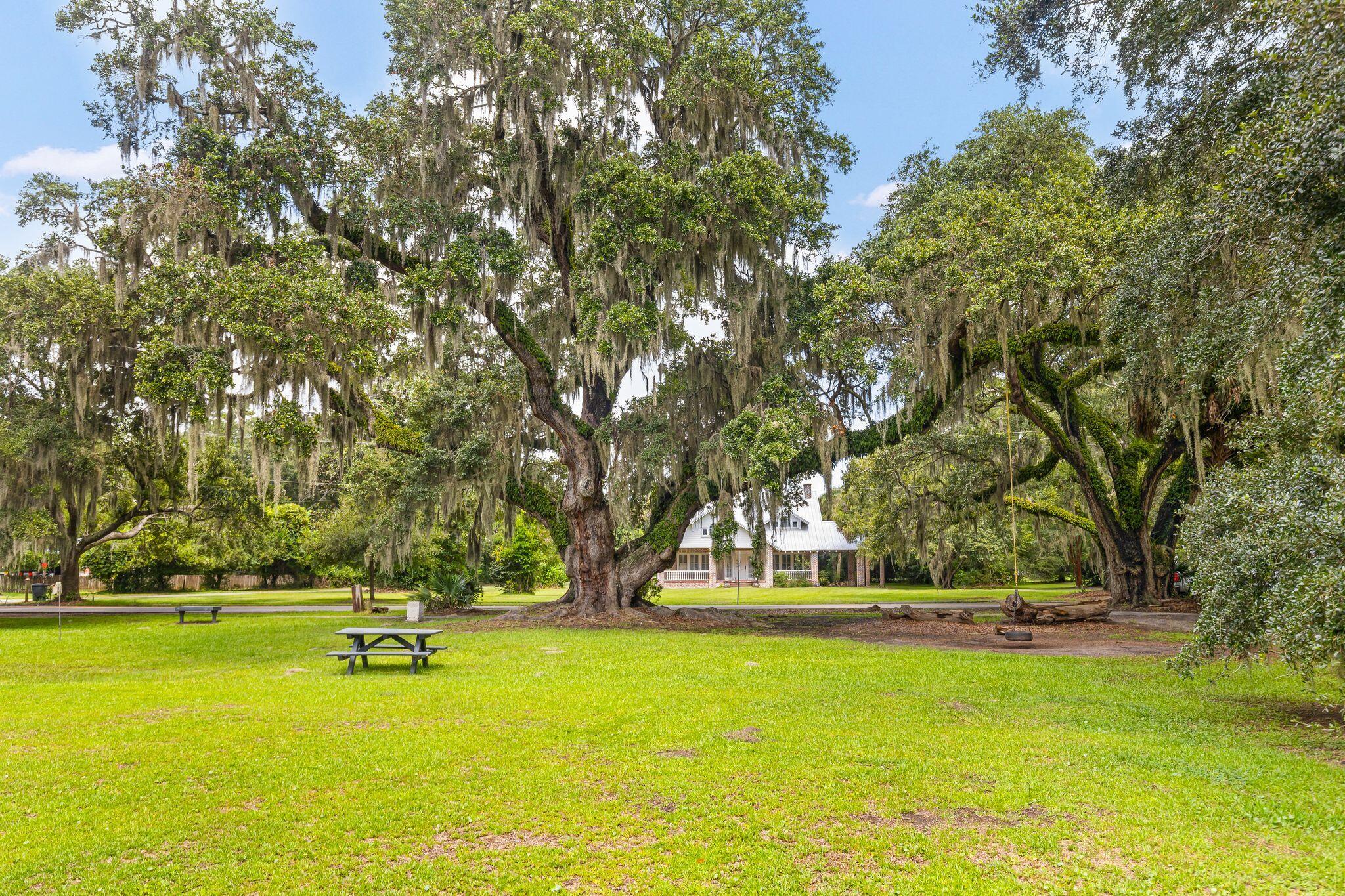 459 Beulah Drive, McClellanville
