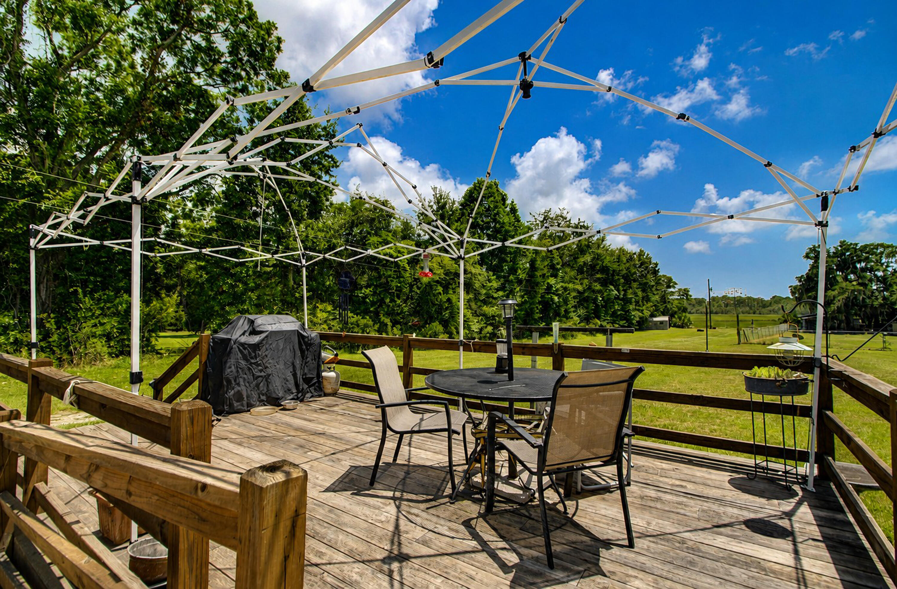 2039 Bentz Road