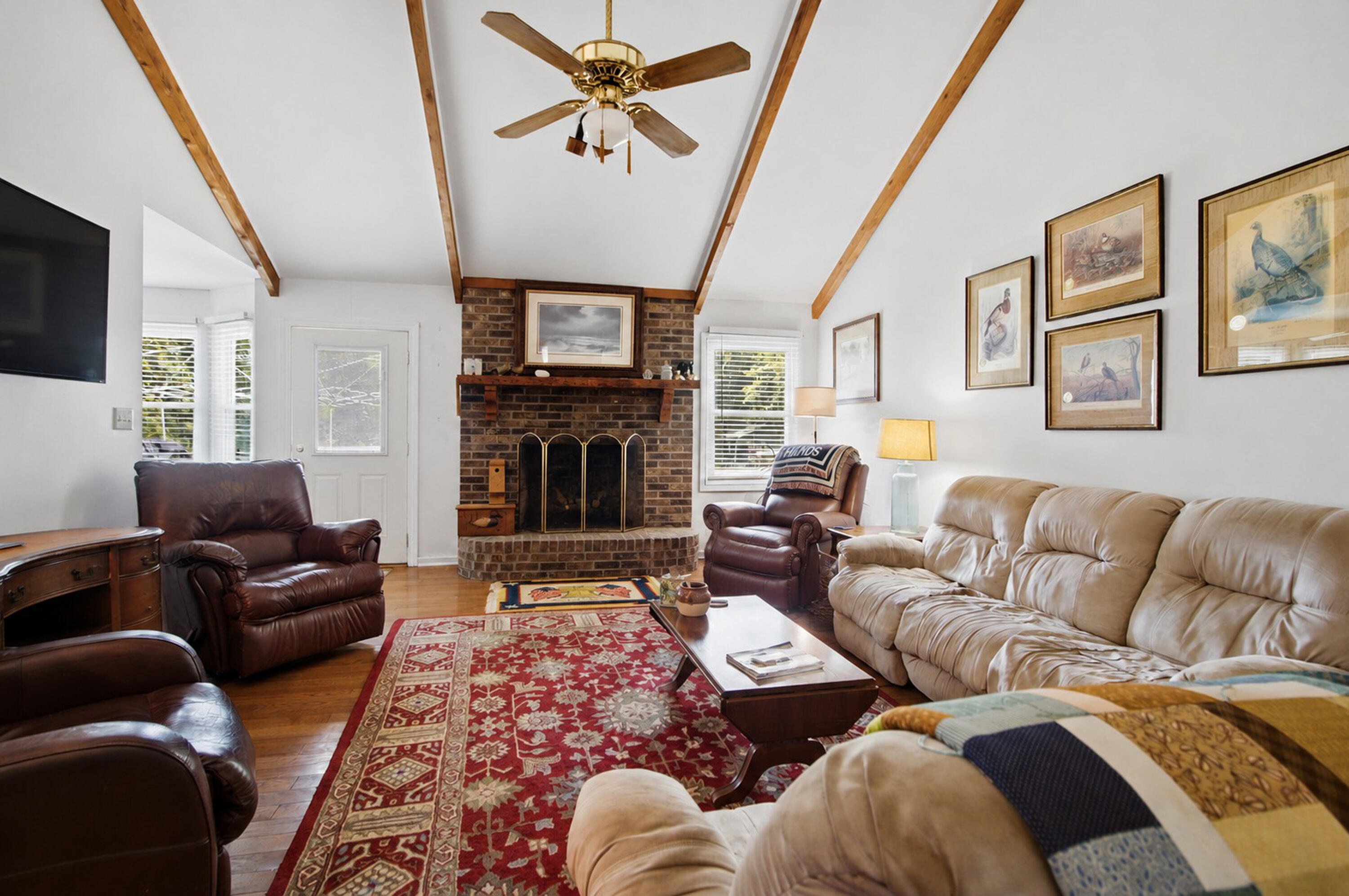 2039 Bentz Road