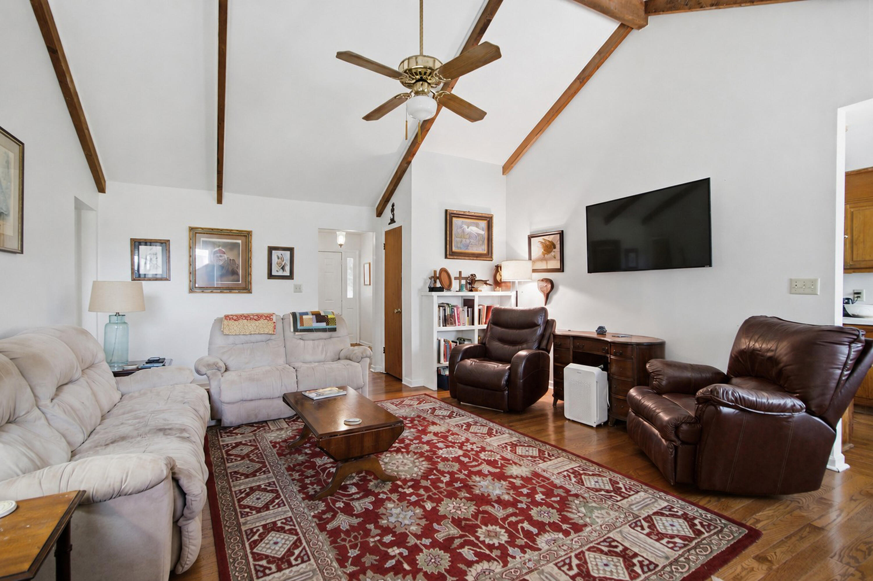 2039 Bentz Road