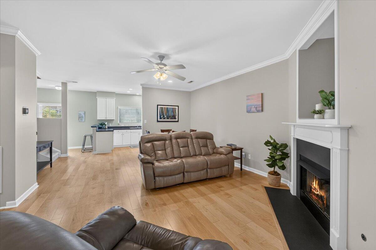 4109 Perrine Street