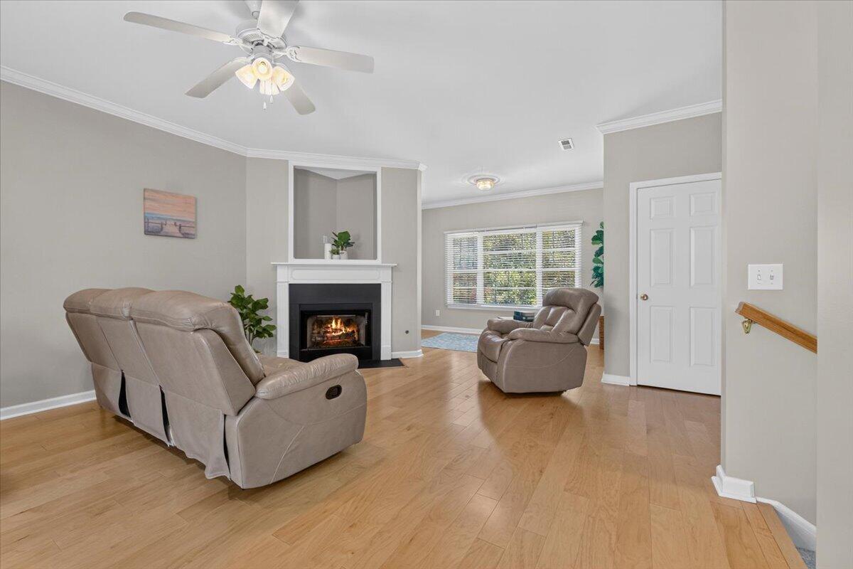4109 Perrine Street