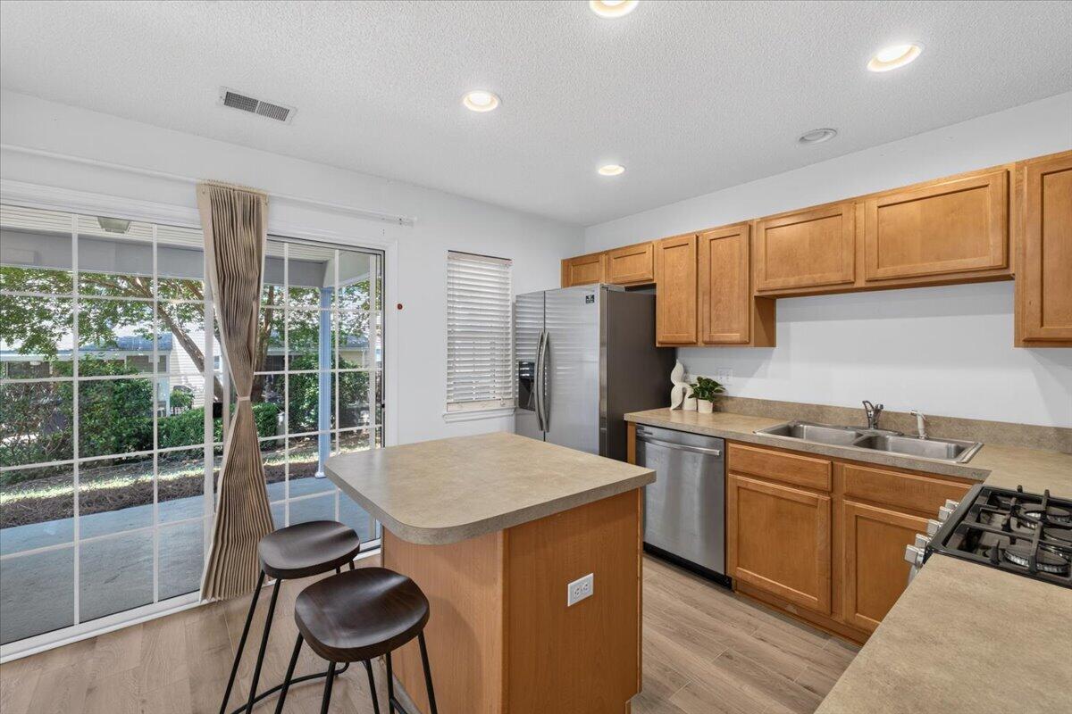 7941 Shadow Oak Drive
