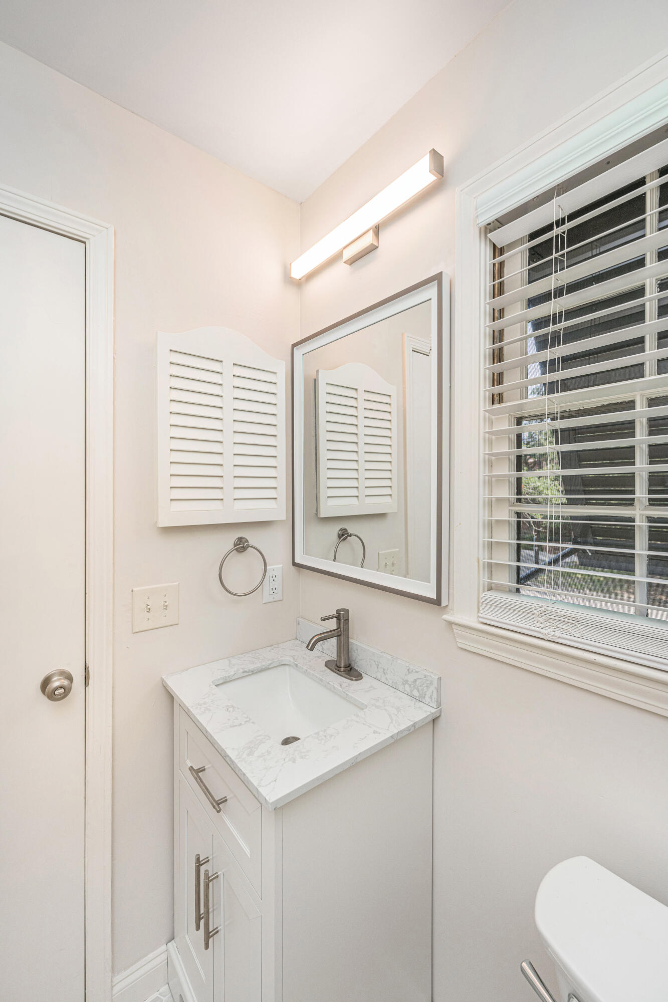 171 3rd Avenue # D