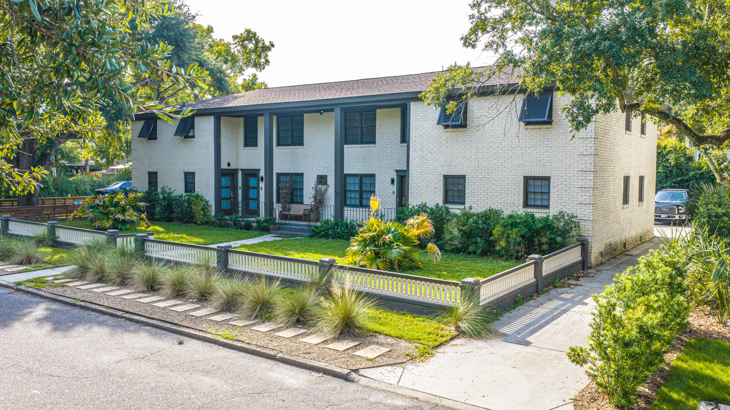 171 3rd Avenue # D