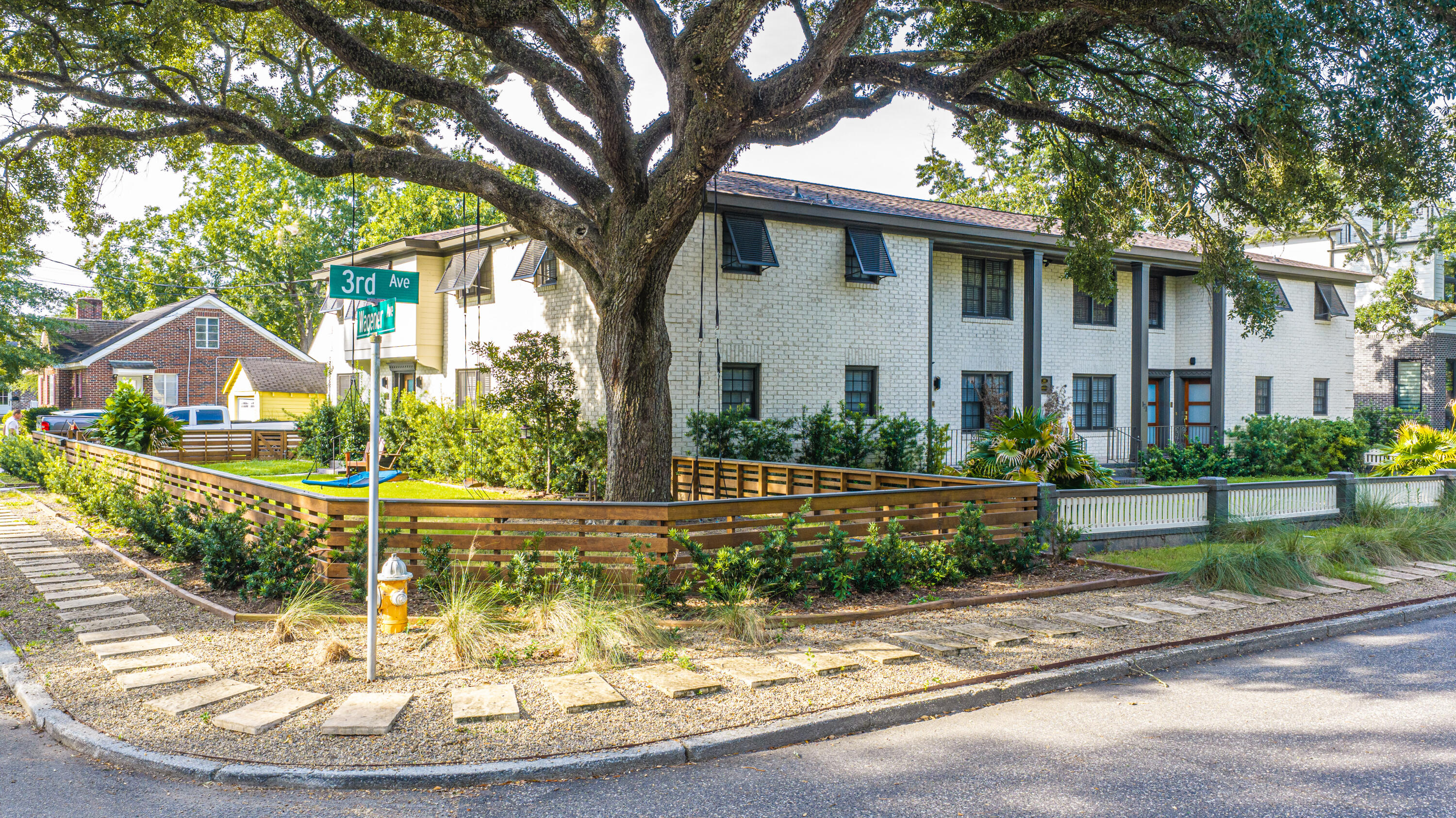 171 3rd Avenue # D
