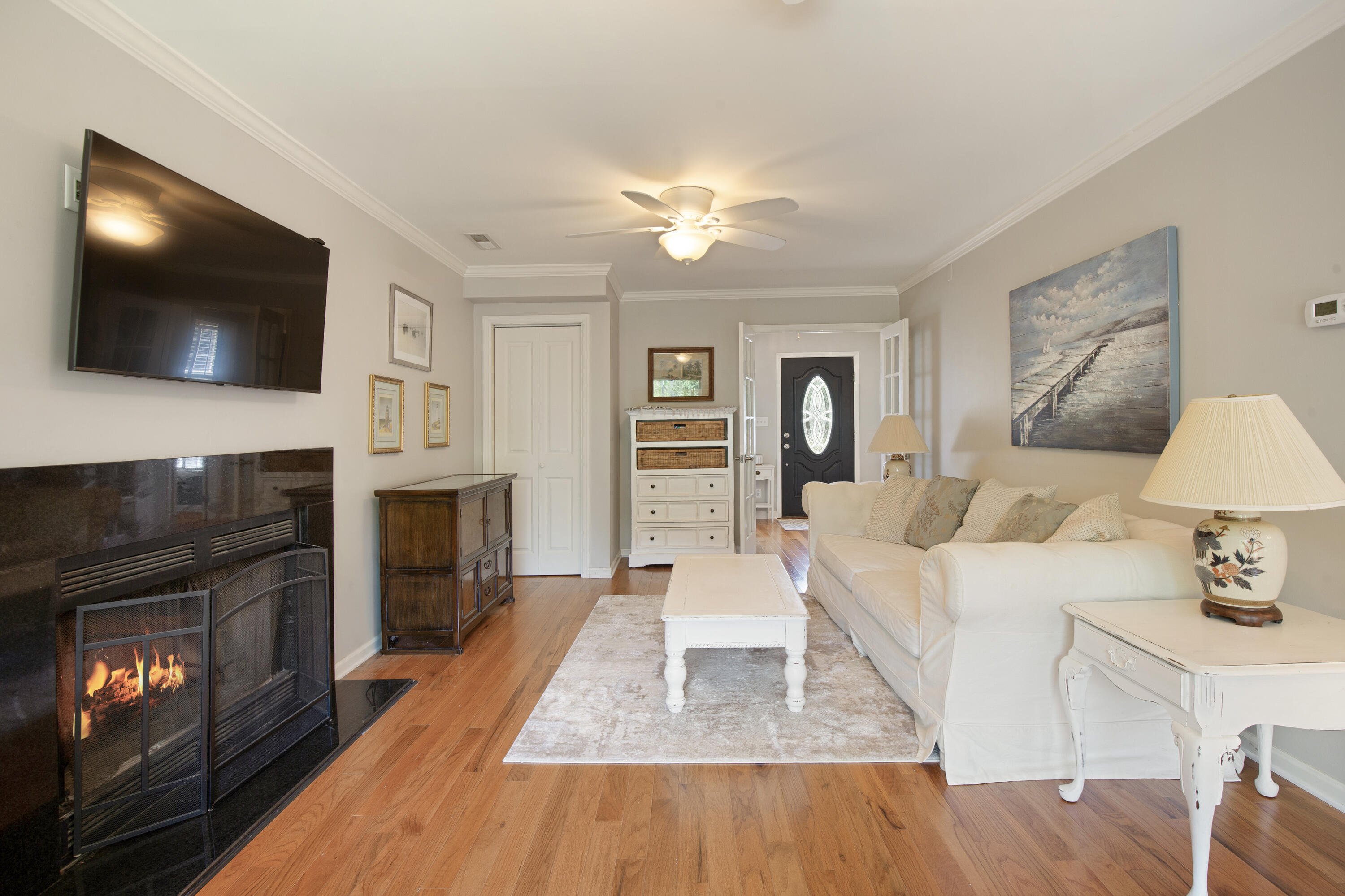 812 Harbor Place Drive