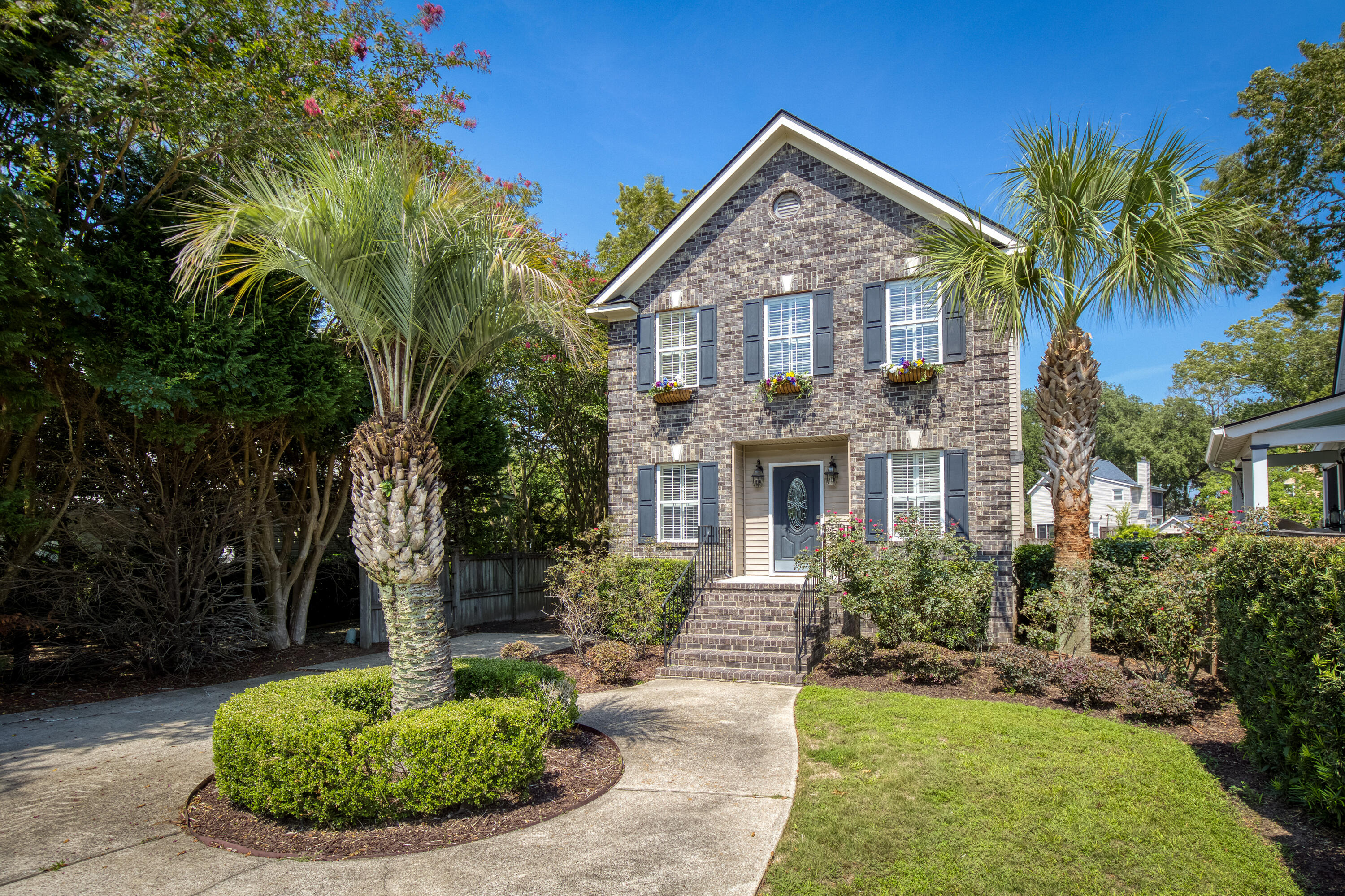 812 Harbor Place Drive