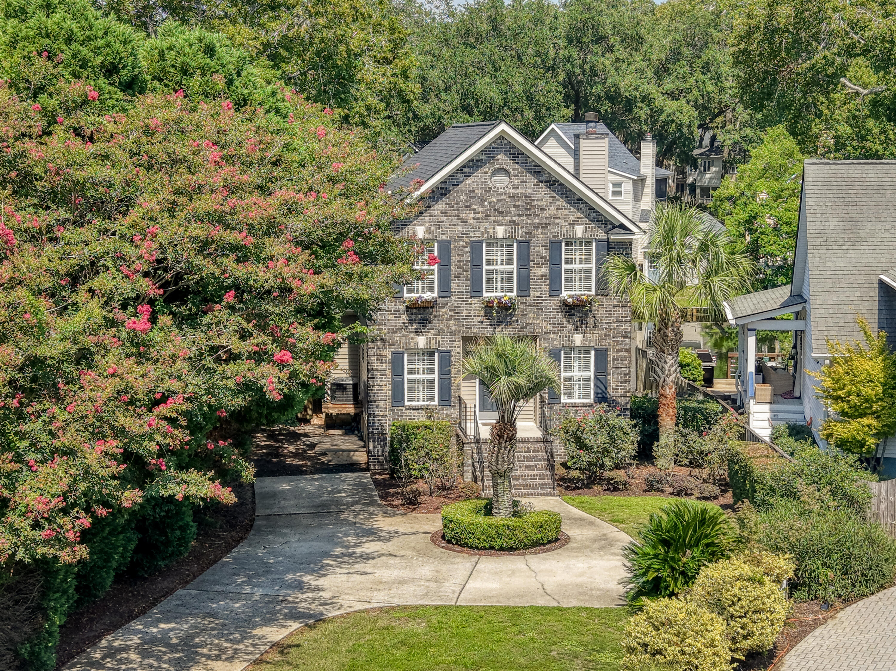 812 Harbor Place Drive