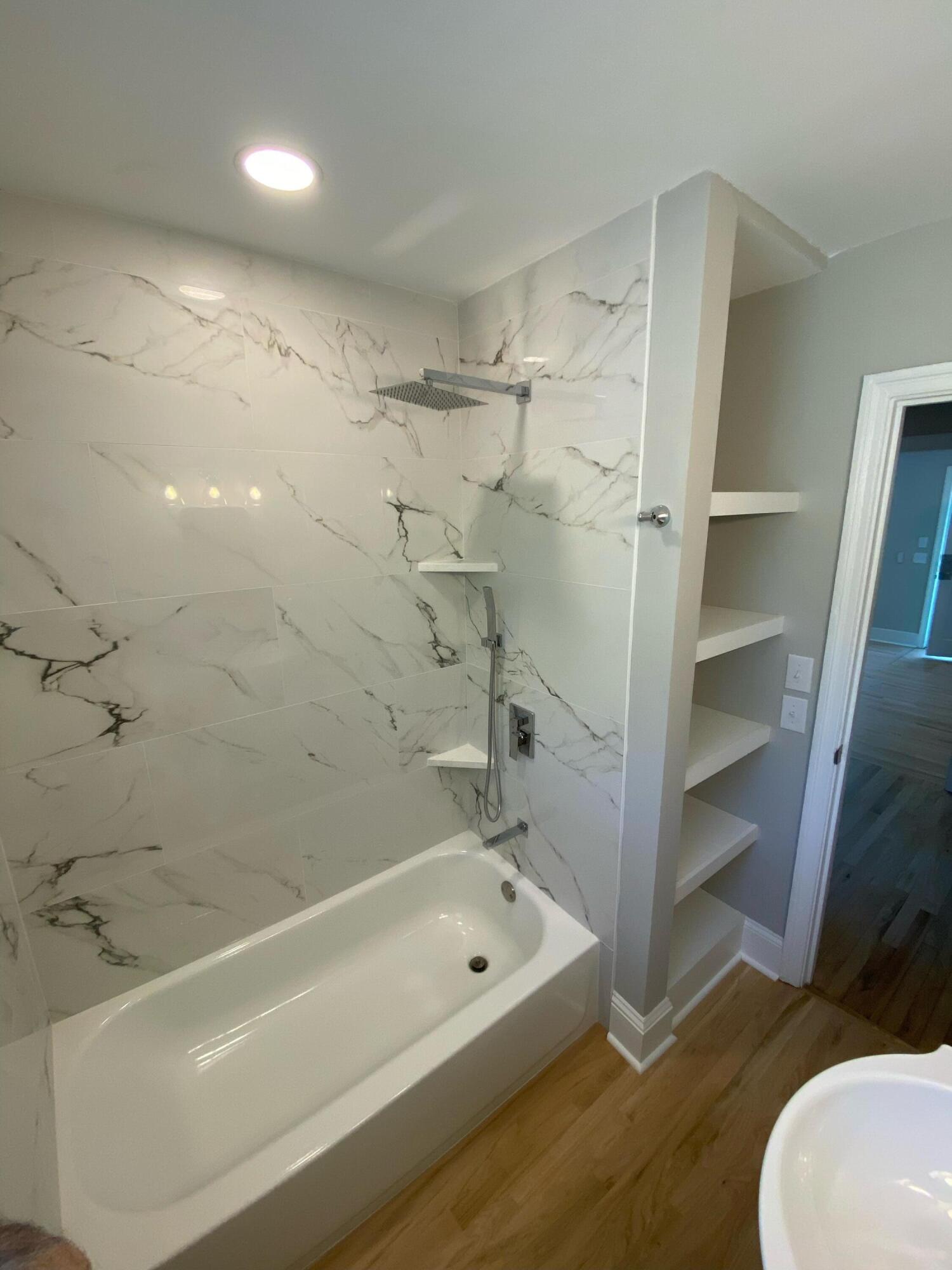 1210 Sunnyside Drive