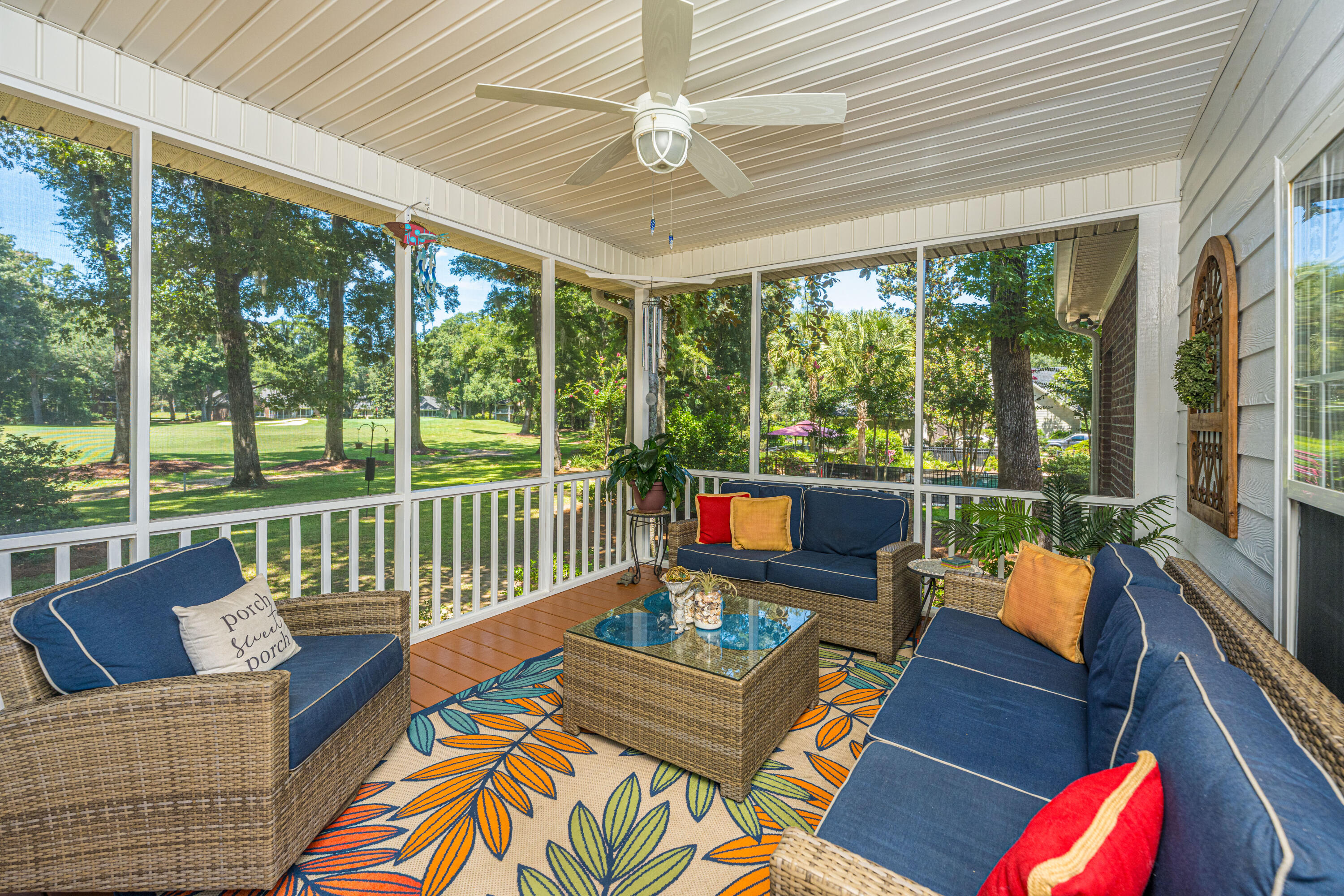 5201 Forest Oaks Drive