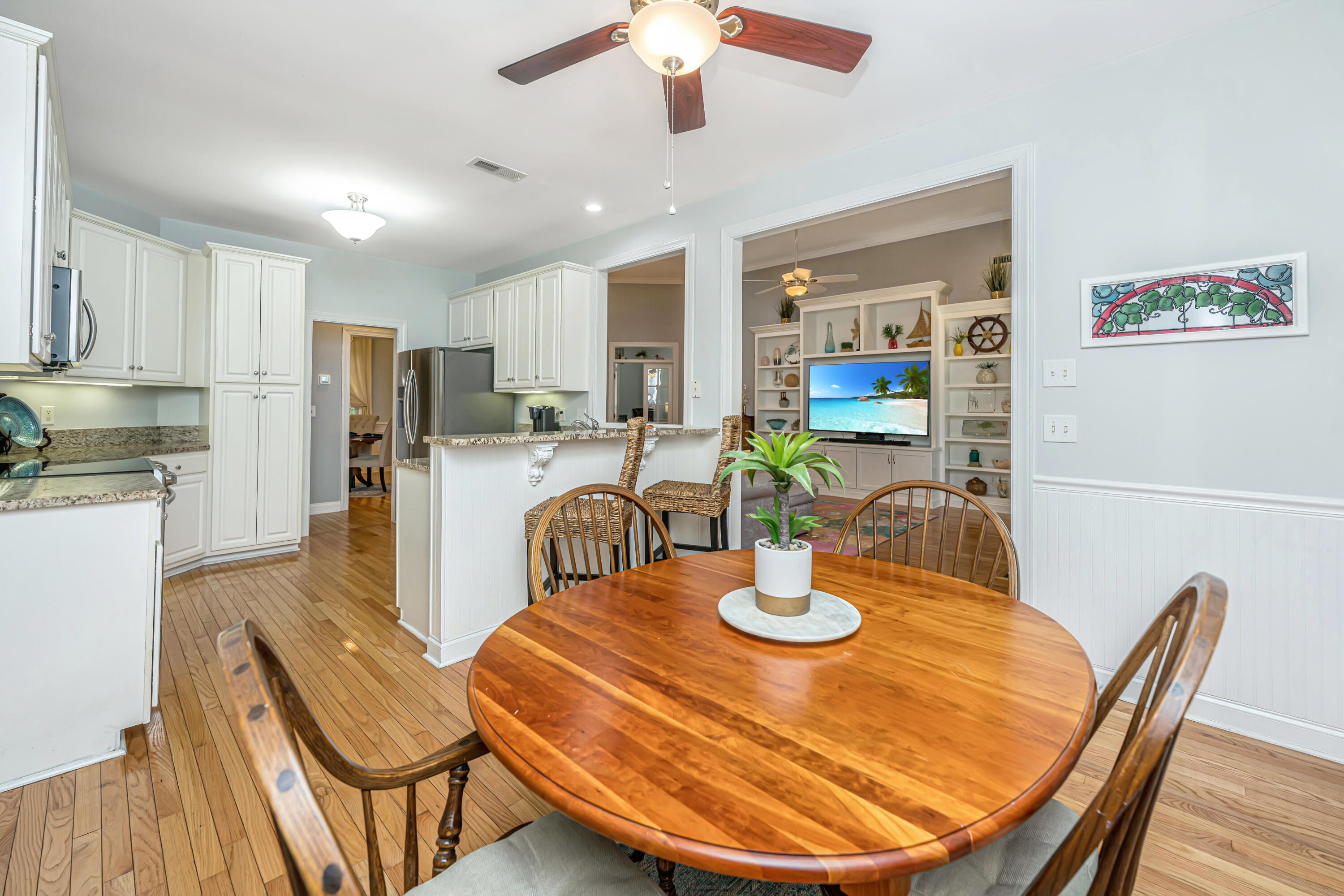 5201 Forest Oaks Drive